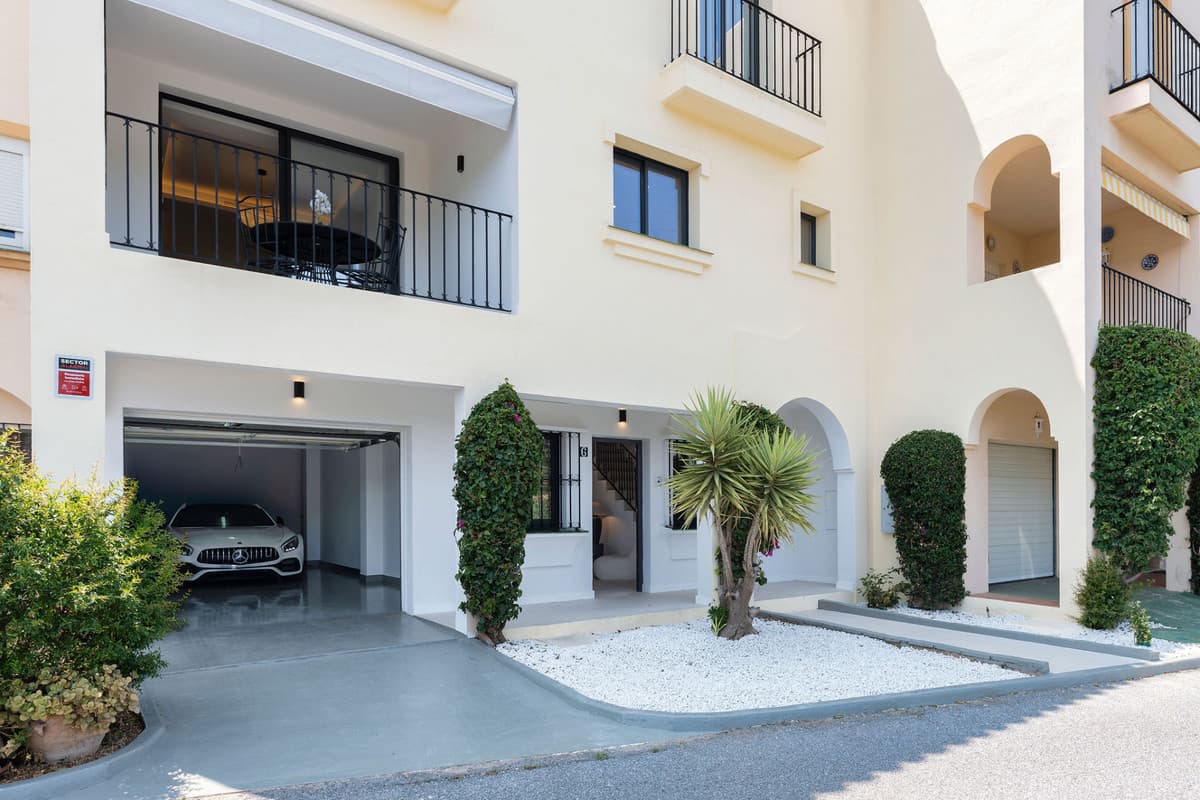 This exceptional four-bedroom house is situated in the sought-after area of Aloha, Nueva Andalucia, Marbella, Malaga, of