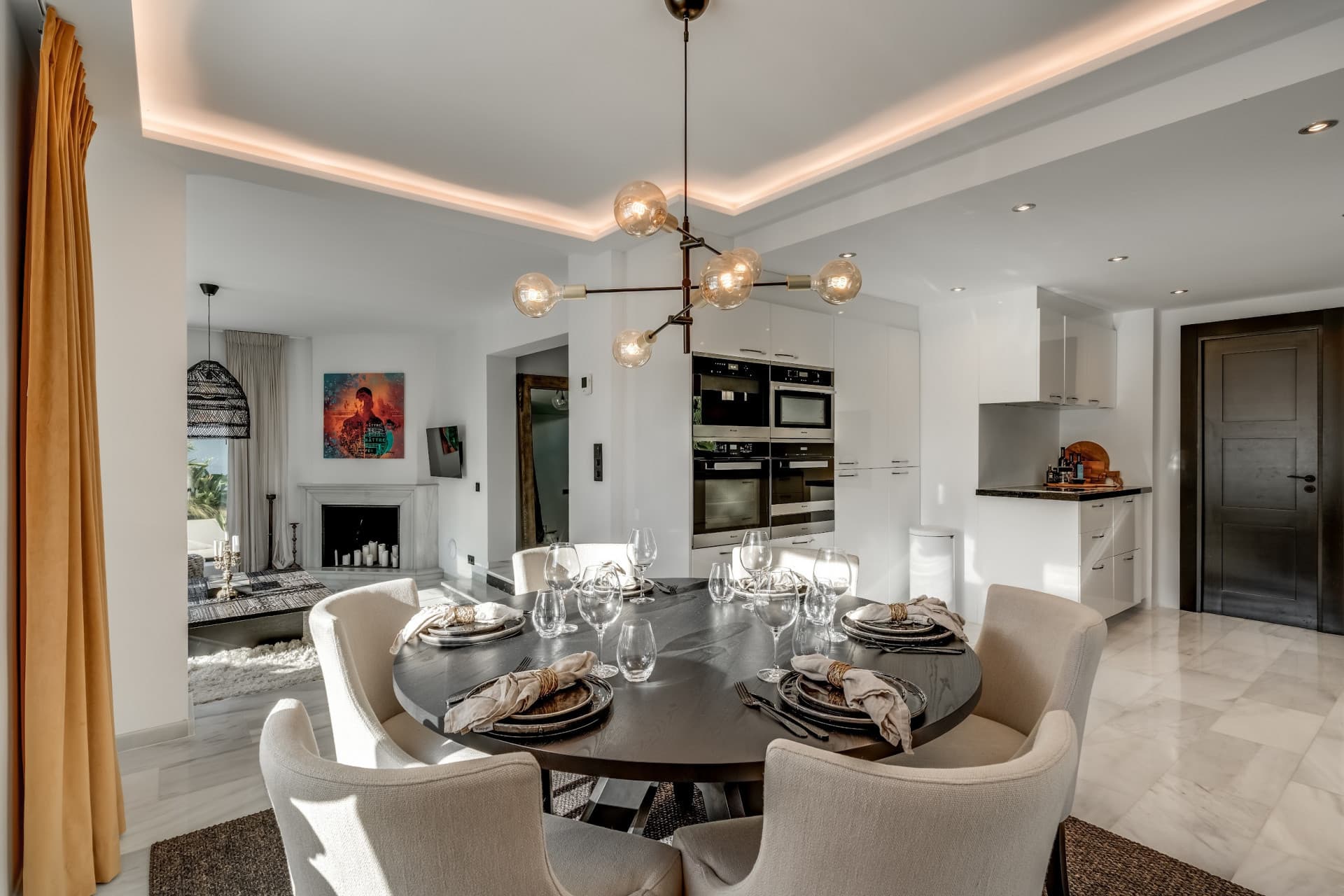 This beautifully refurbished villa, renovated just a year ago, offers the perfect combination of elegance, comfort, and