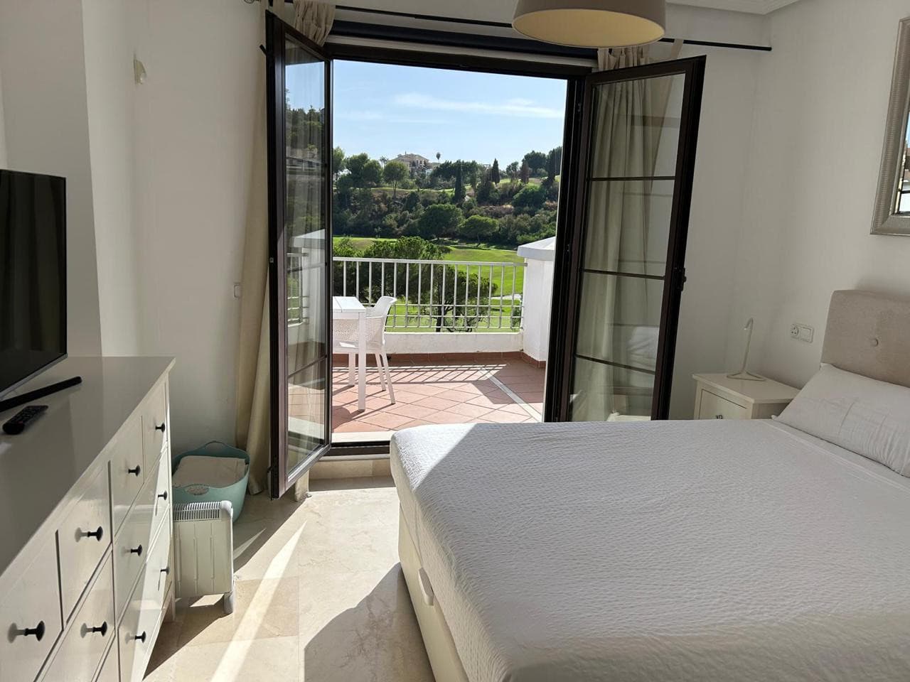 Spacious 2 bedroom and 2 bathroom Apartment in Los Arqueros – 5 min to San Pedro and 10 min to Puerto Banus