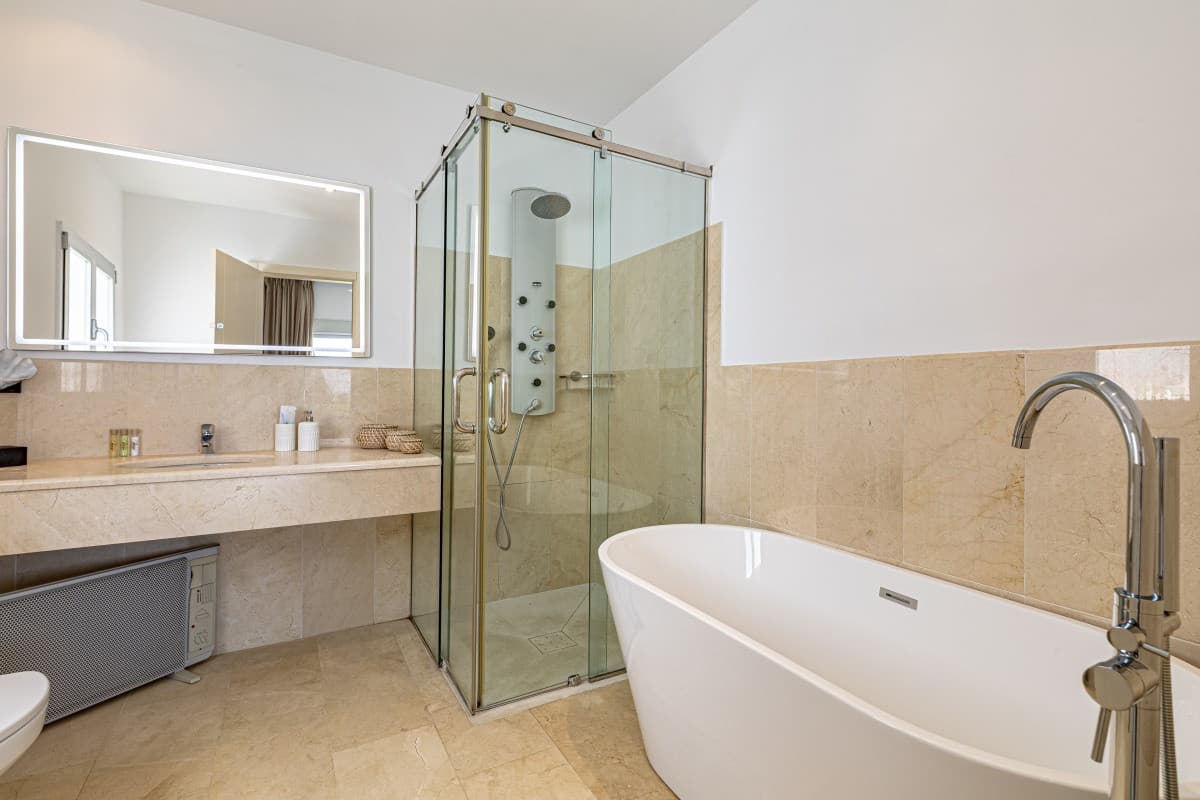 Architectural Contemporary Villa in El Rosario, East Marbella Situated within the established residential enclave of El
