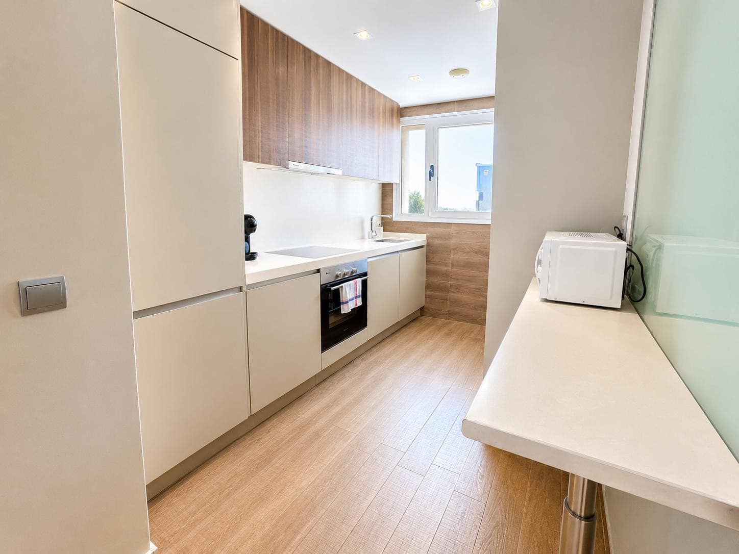 Super modern apartment, finished to the highest standards and with an unbeatable location in the beach area of San Pedro