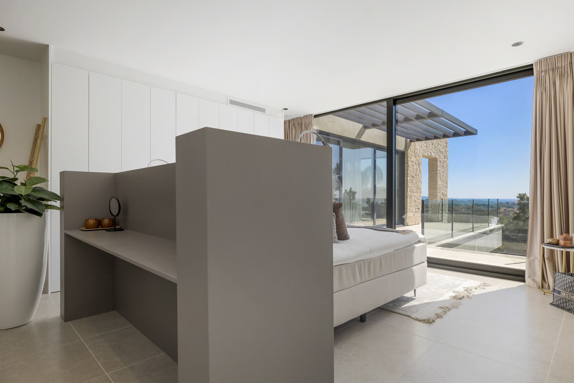 Villa Aqua is a newly built, luxury contemporary villa located in the highly sought-after urbanization of La Alquería, B