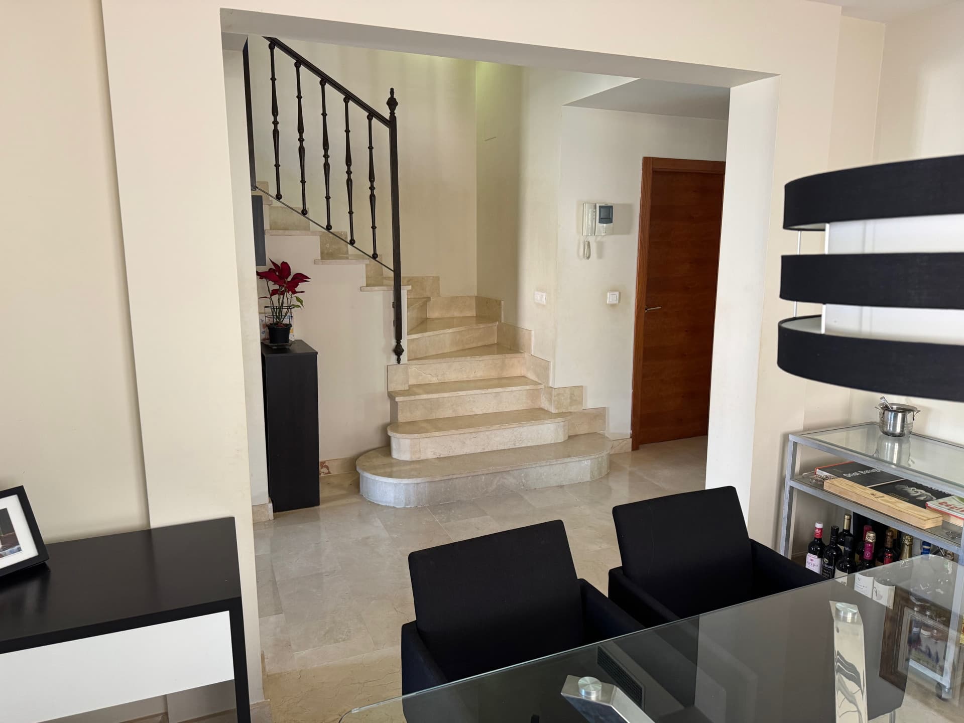 Spacious Corner Townhouse in Las Villas de Santa Maria, Estepona West Located in a residential area, urb Las Villas de S