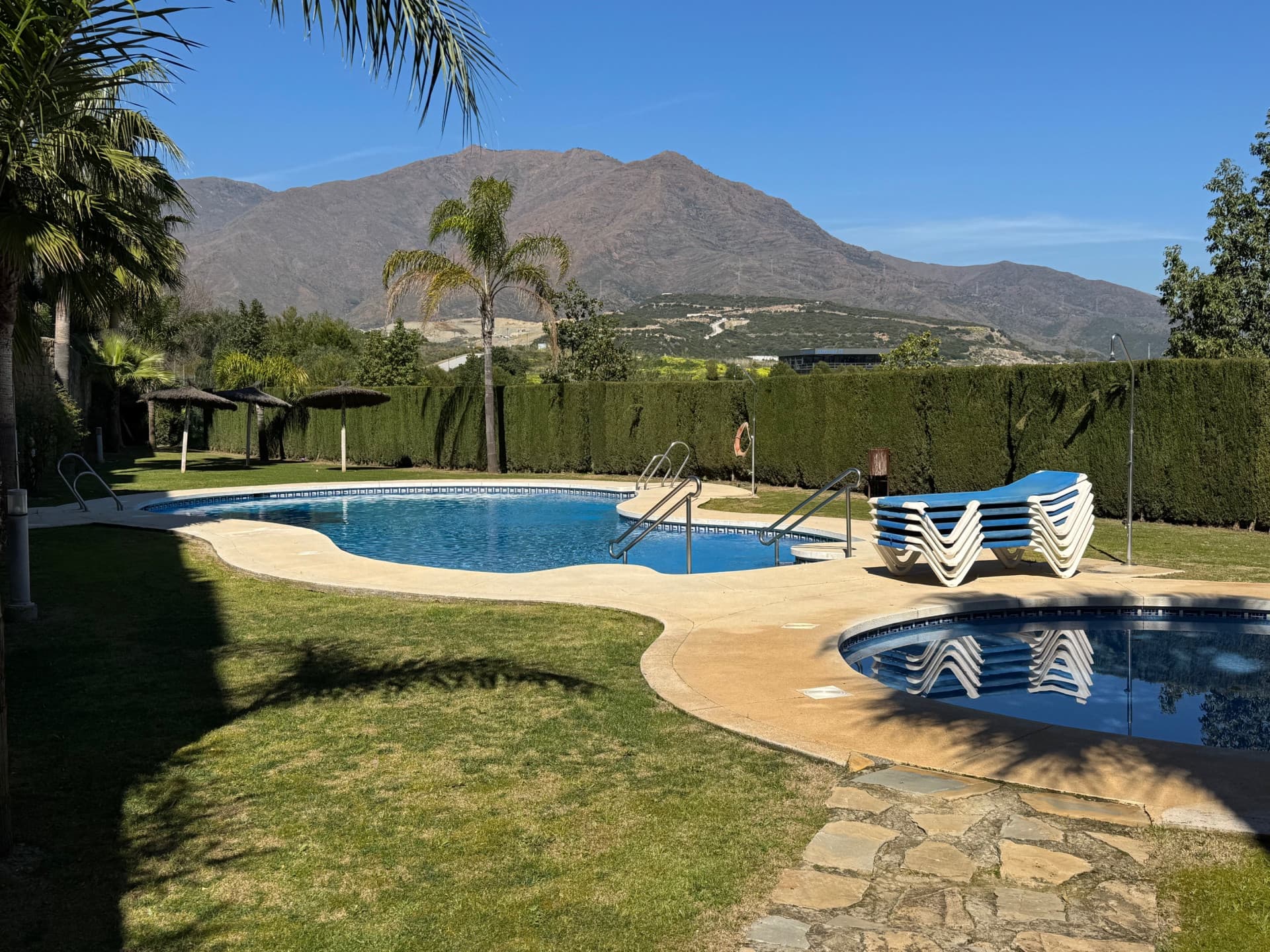 Spacious Corner Townhouse in Las Villas de Santa Maria, Estepona West Located in a residential area, urb Las Villas de S