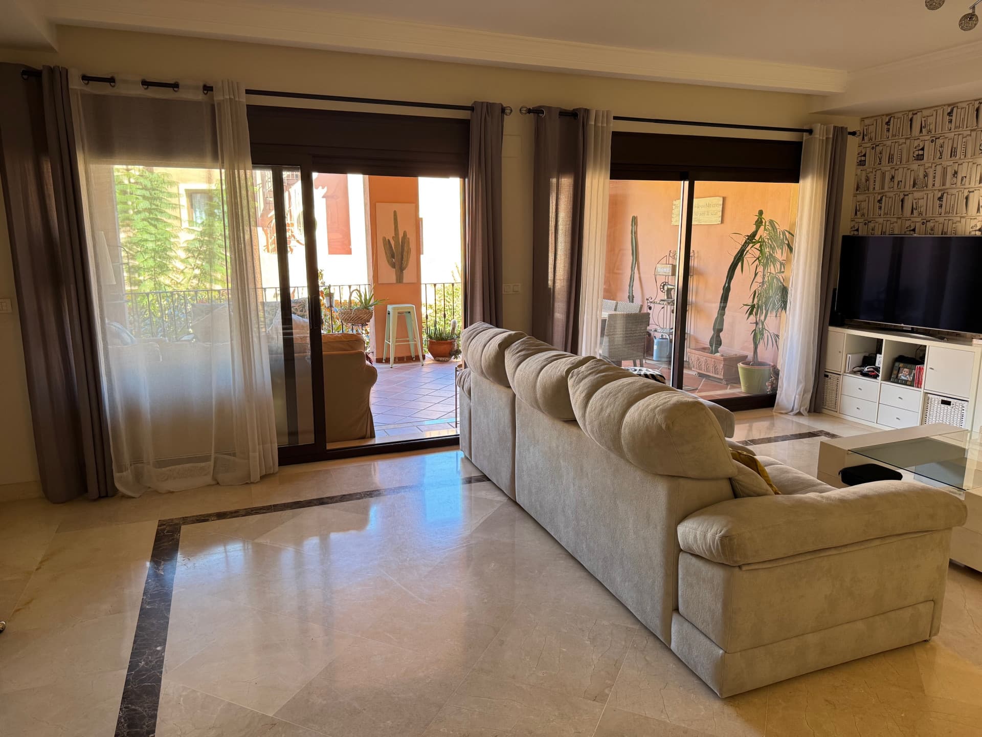 Spacious Corner Townhouse in Las Villas de Santa Maria, Estepona West Located in a residential area, urb Las Villas de S