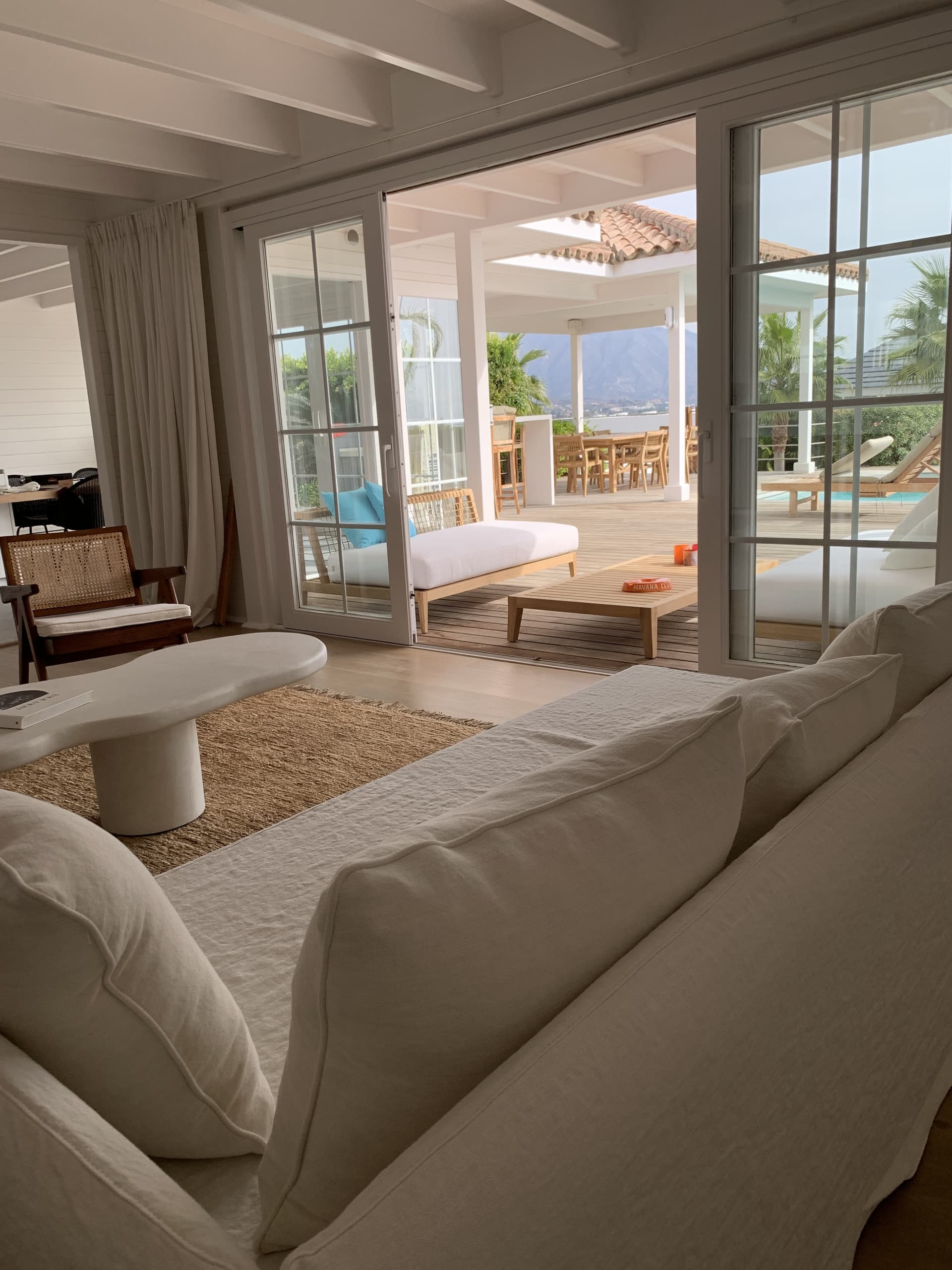Discover timeless elegance in this unique villa, ideally located in the tranquil residential area of La Alquería, Nueva