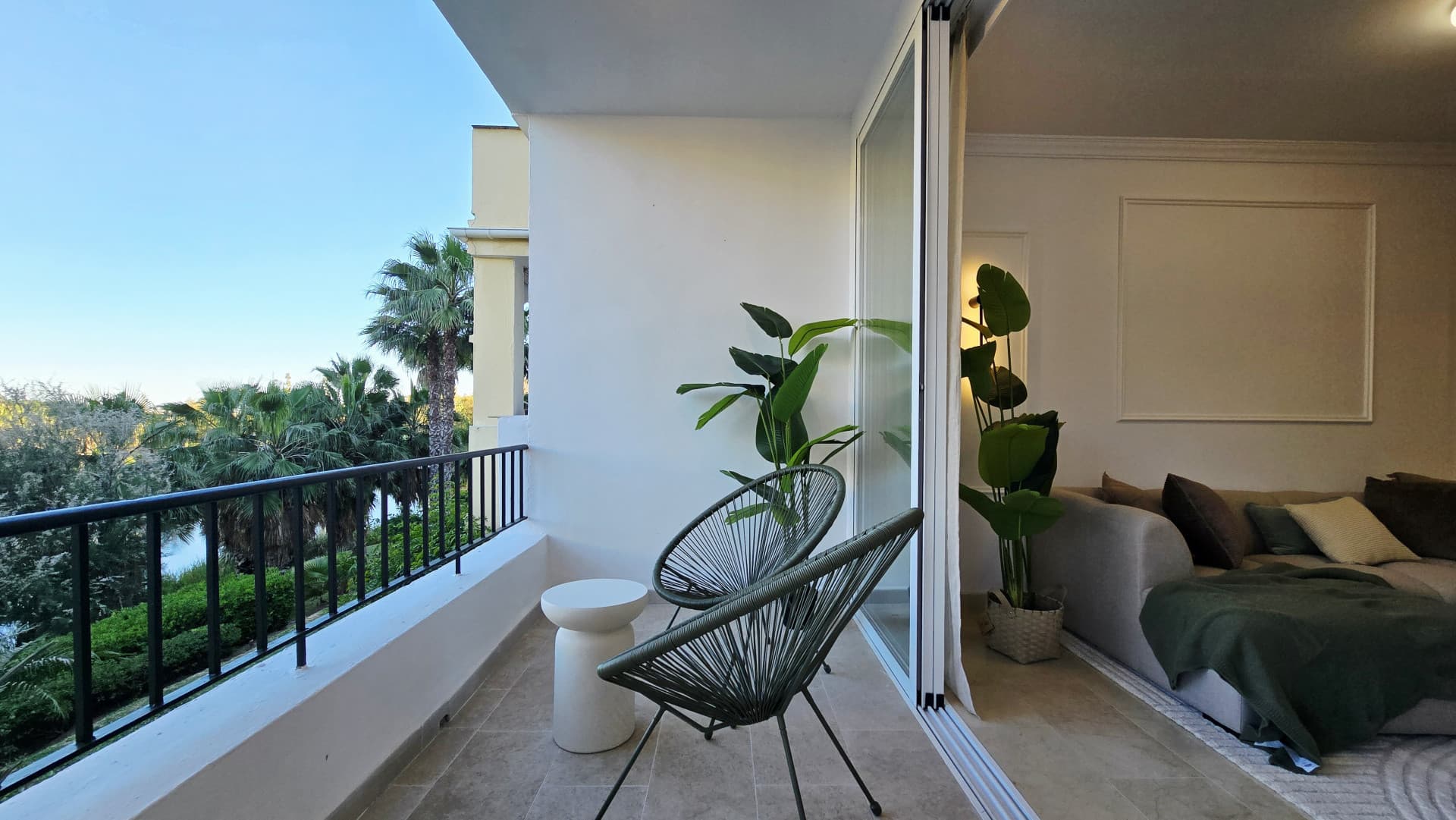 Holiday rentals allowed by the community
