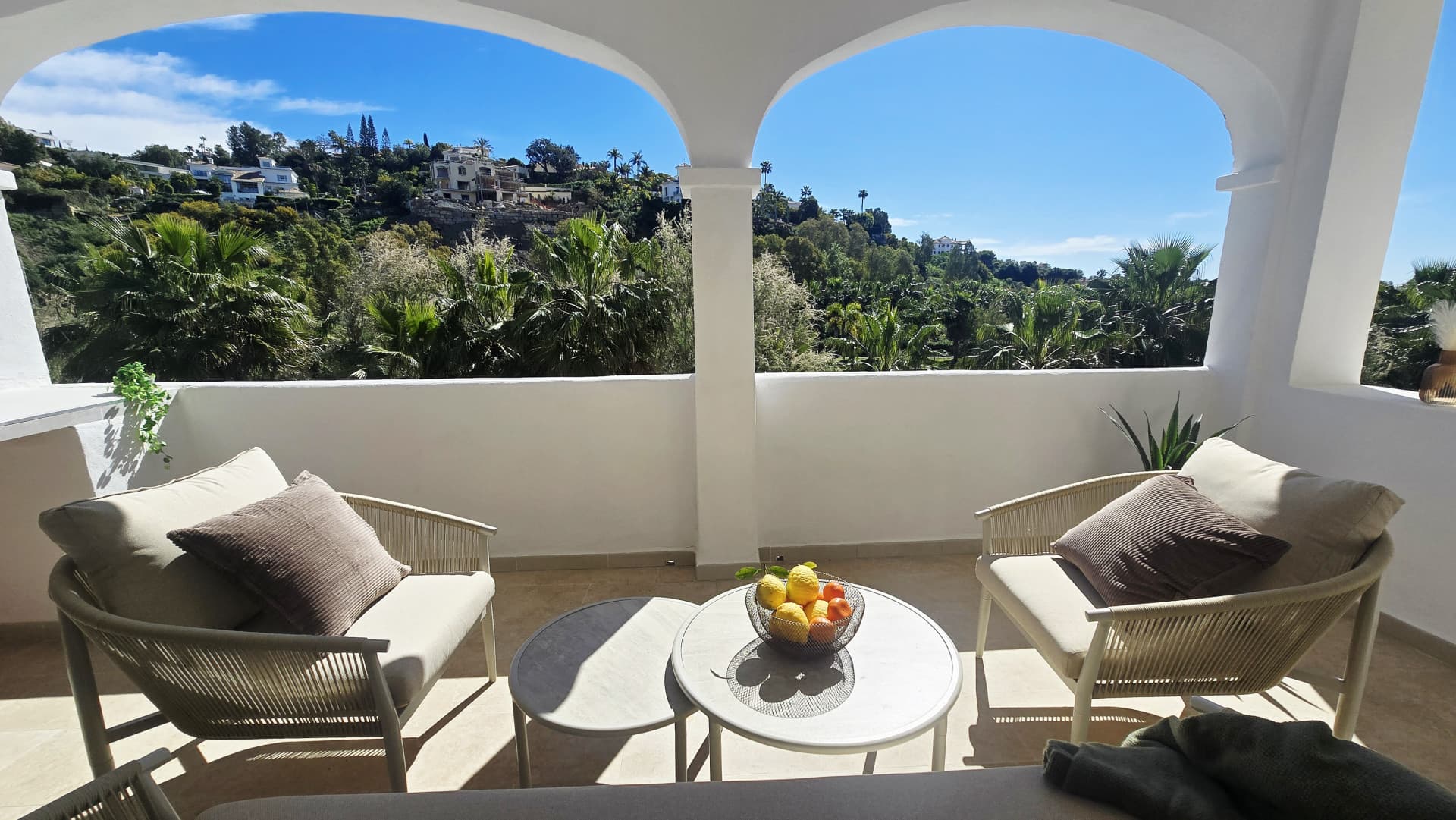Holiday rentals allowed by the community
