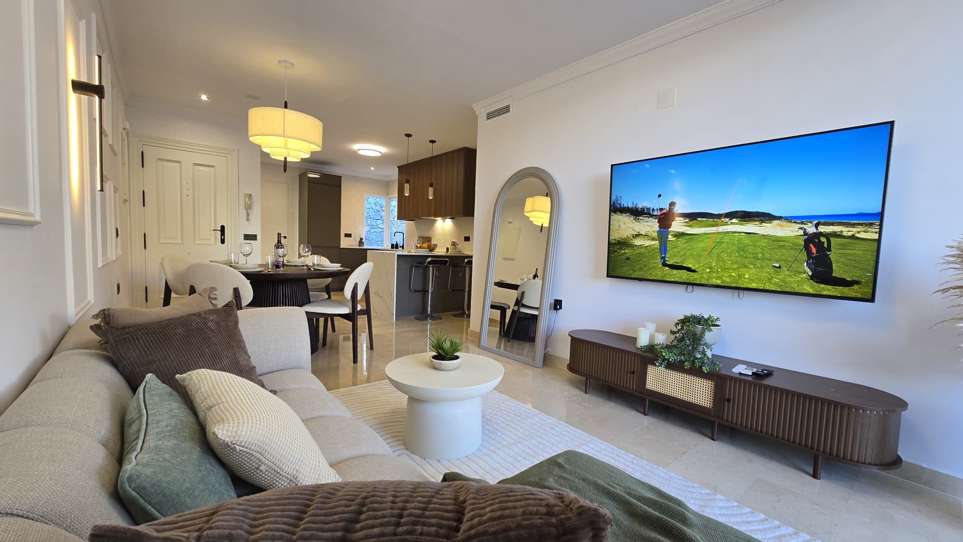 Holiday rentals allowed by the community