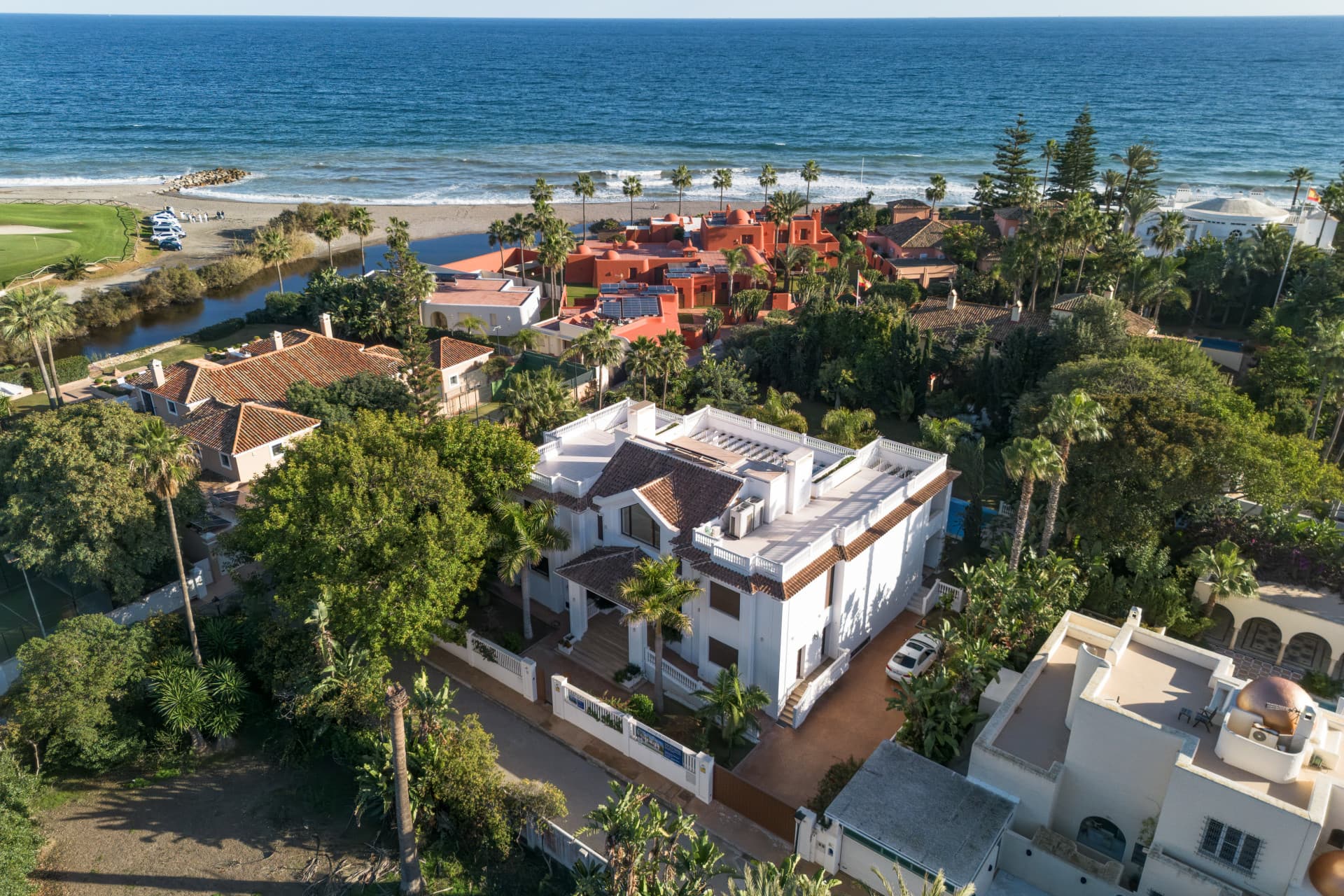 This spectacular newly built villa is located just a few meters from the beach, offering a perfect combination of luxury