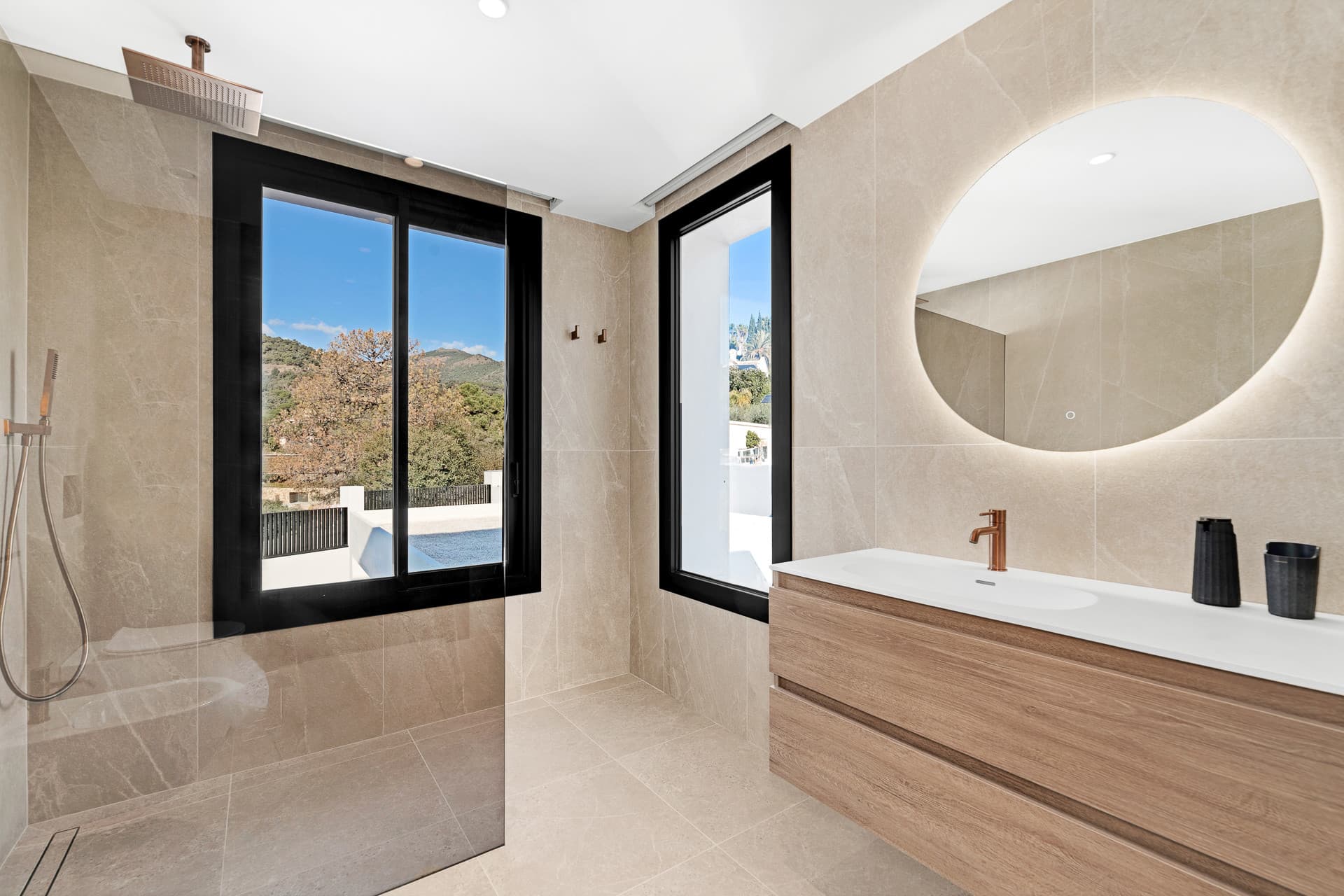 Incredible contemporary villa located in the heart of Madroñal, Benahavís, with breathtaking panoramic sea views
