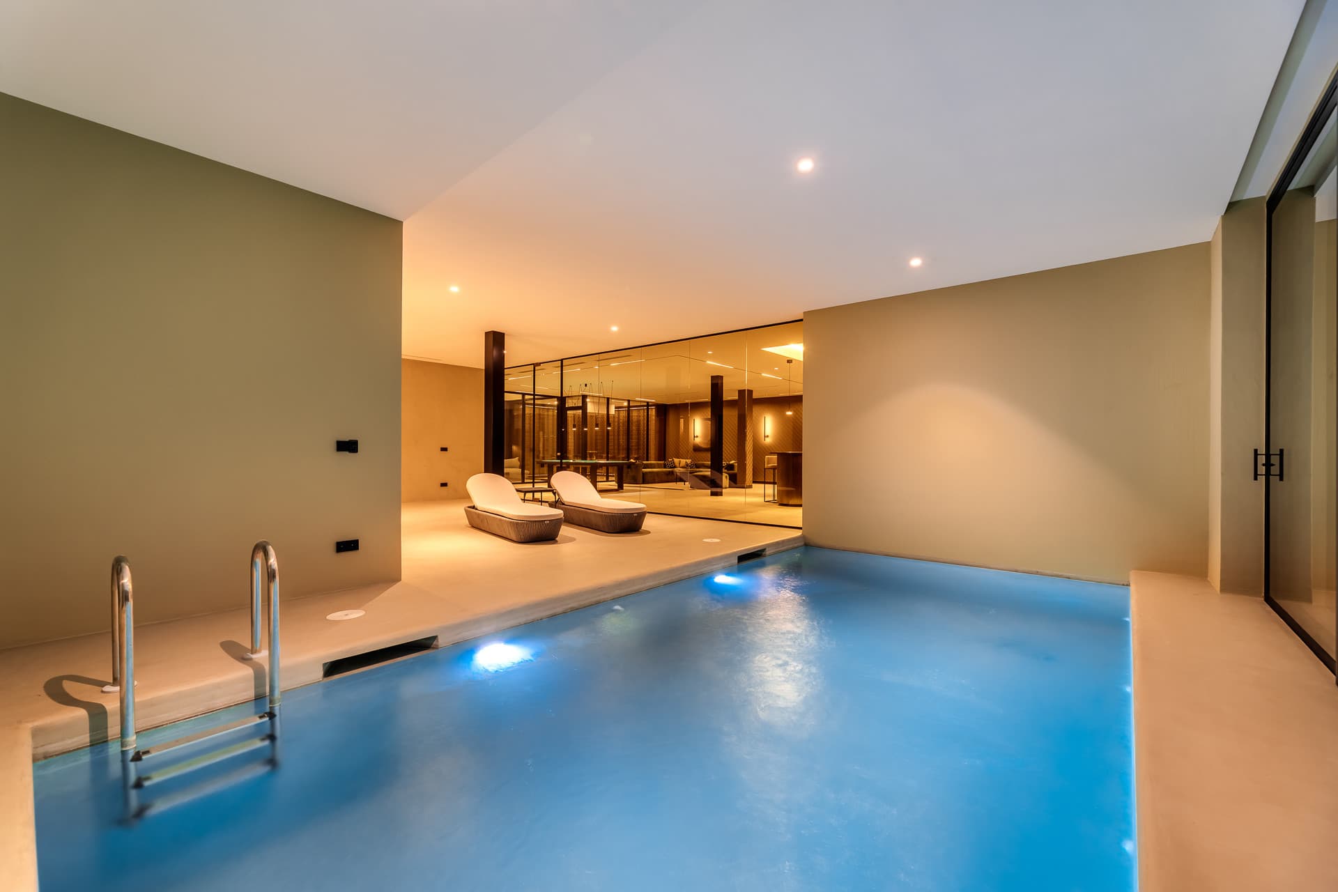 Incredible contemporary villa located in the heart of Madroñal, Benahavís, with breathtaking panoramic sea views