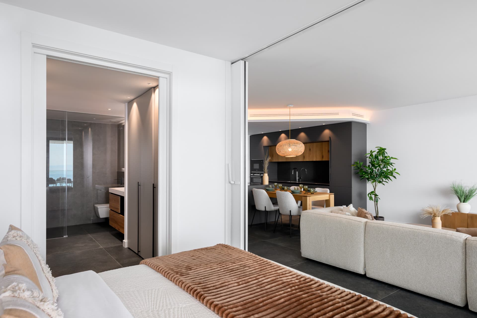 Excepcional apartamento de 2 dormitorios en la azotea con vistas panorámicas al mar | Carat, Reserva del Higuerón