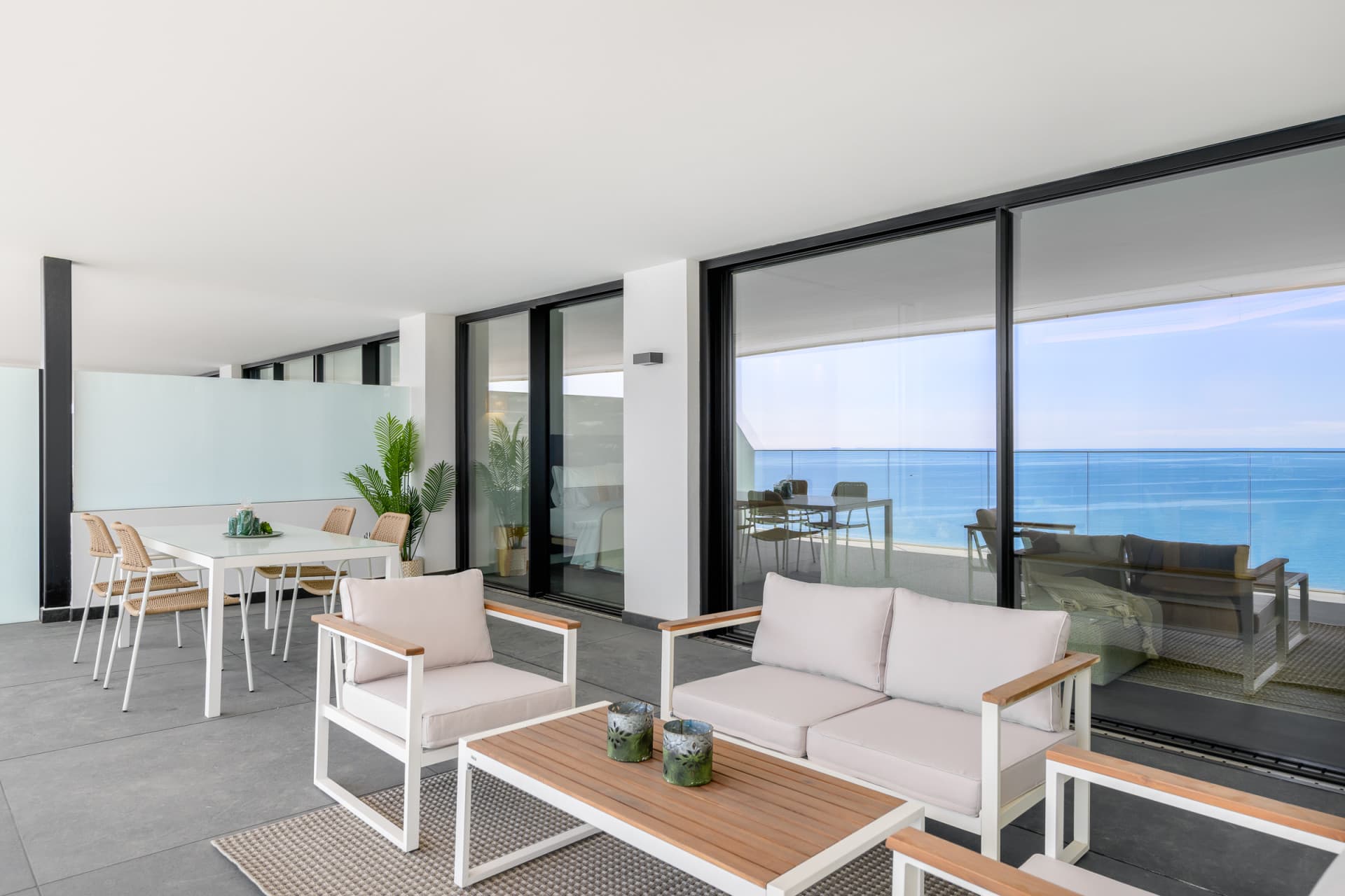 Excepcional apartamento de 2 dormitorios en la azotea con vistas panorámicas al mar | Carat, Reserva del Higuerón