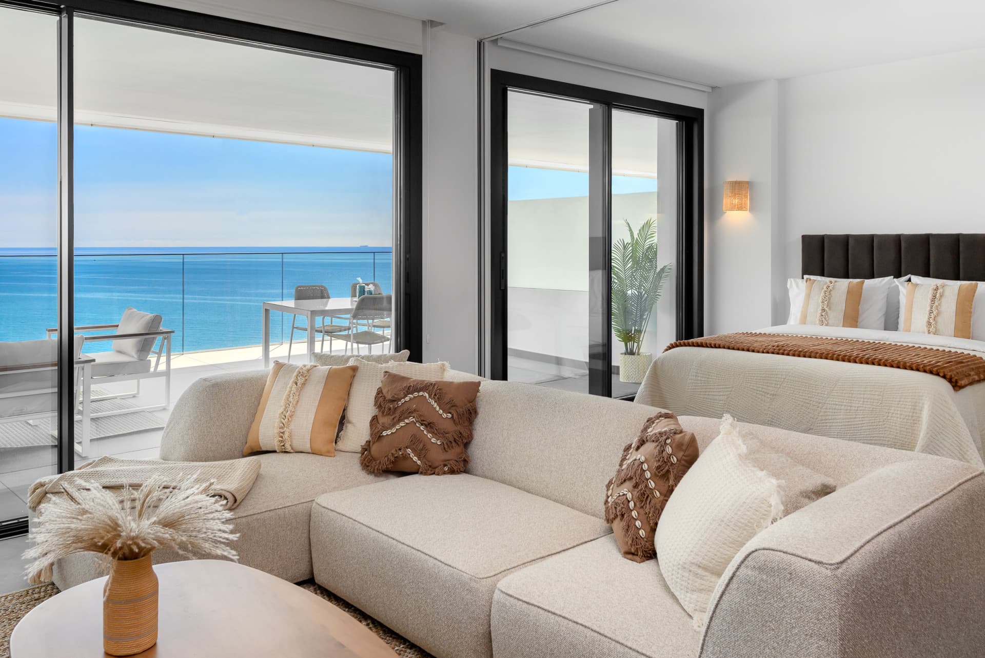 Excepcional apartamento de 2 dormitorios en la azotea con vistas panorámicas al mar | Carat, Reserva del Higuerón
