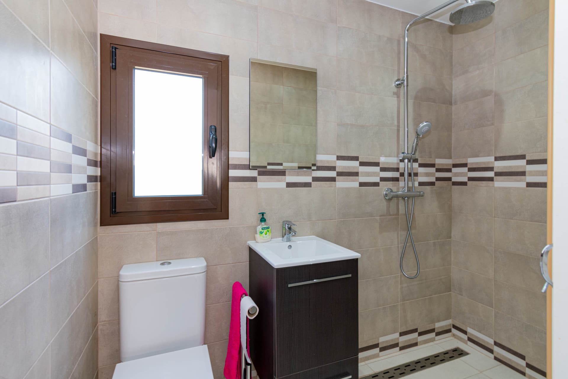 Mediterranean Villa with Sea Views in the Prestigious Seghers Residential Area, Estepona