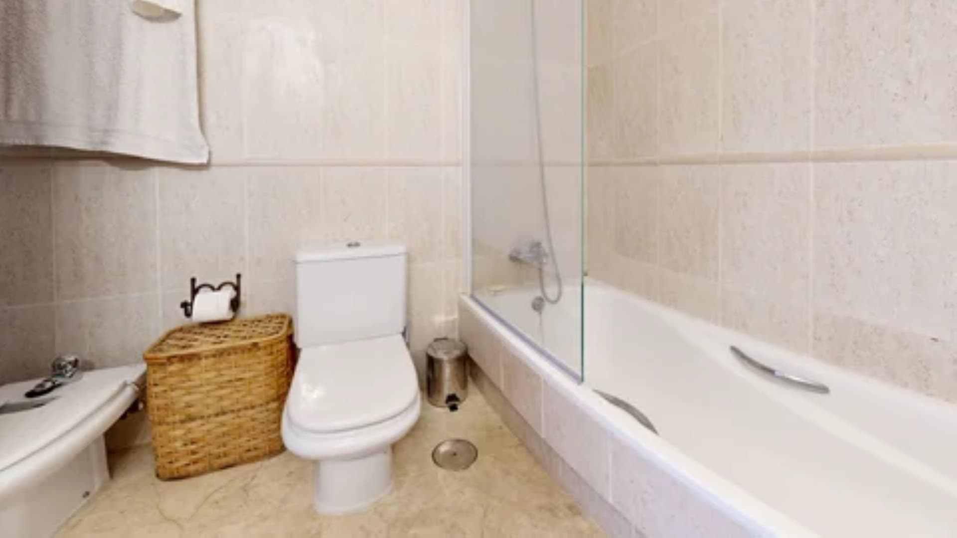 Magnificent 3-bedroom duplex apartment near by Duquesa