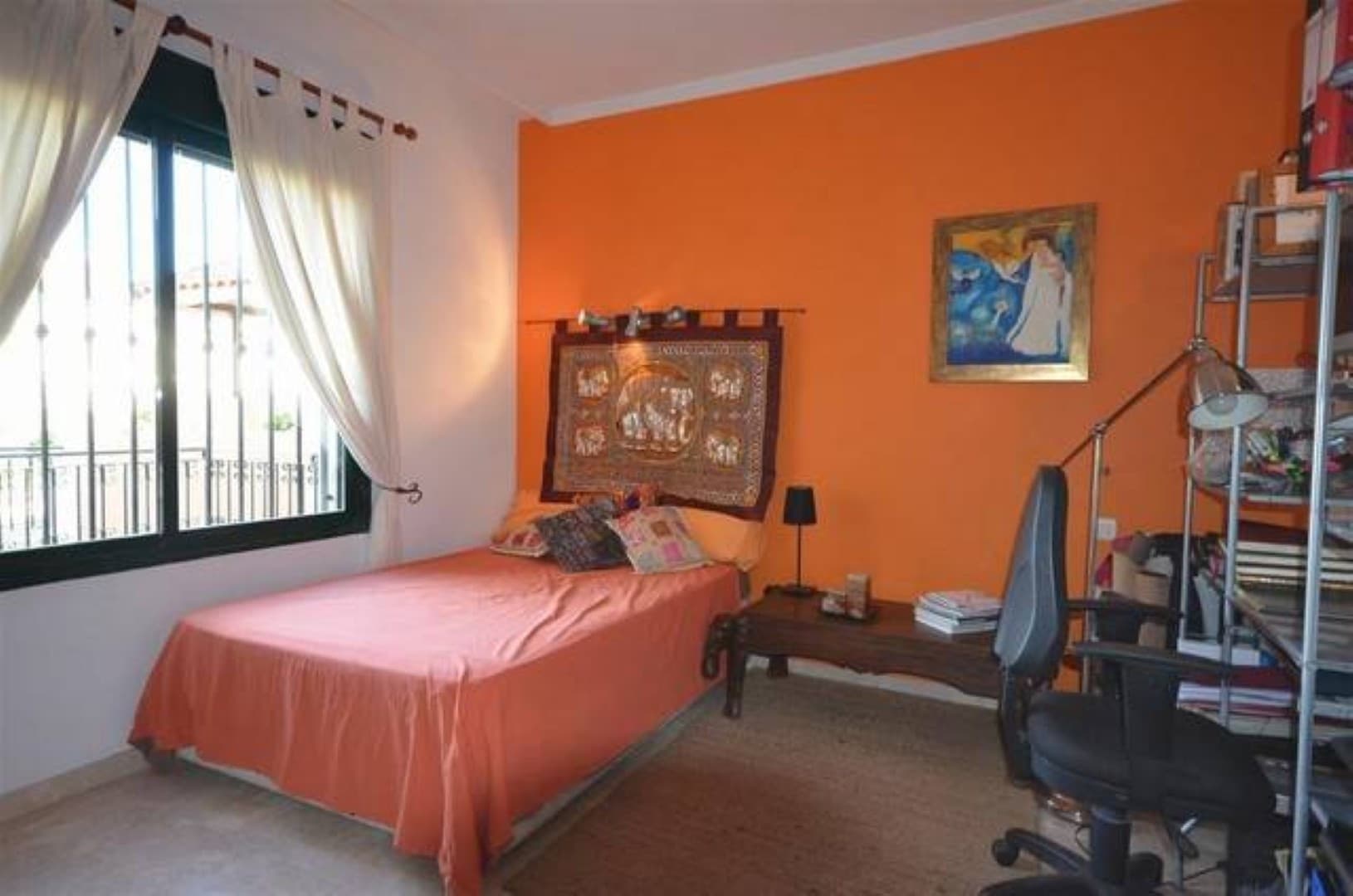 Magnificent 3-bedroom duplex apartment near by Duquesa