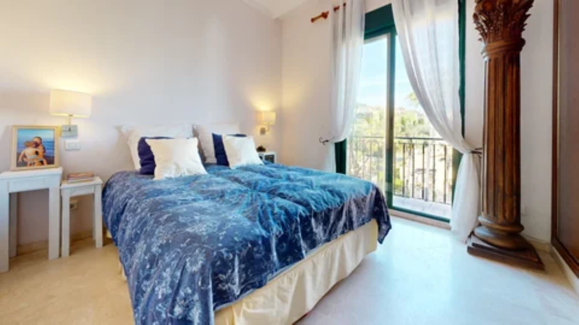 Magnificent 3-bedroom duplex apartment near by Duquesa