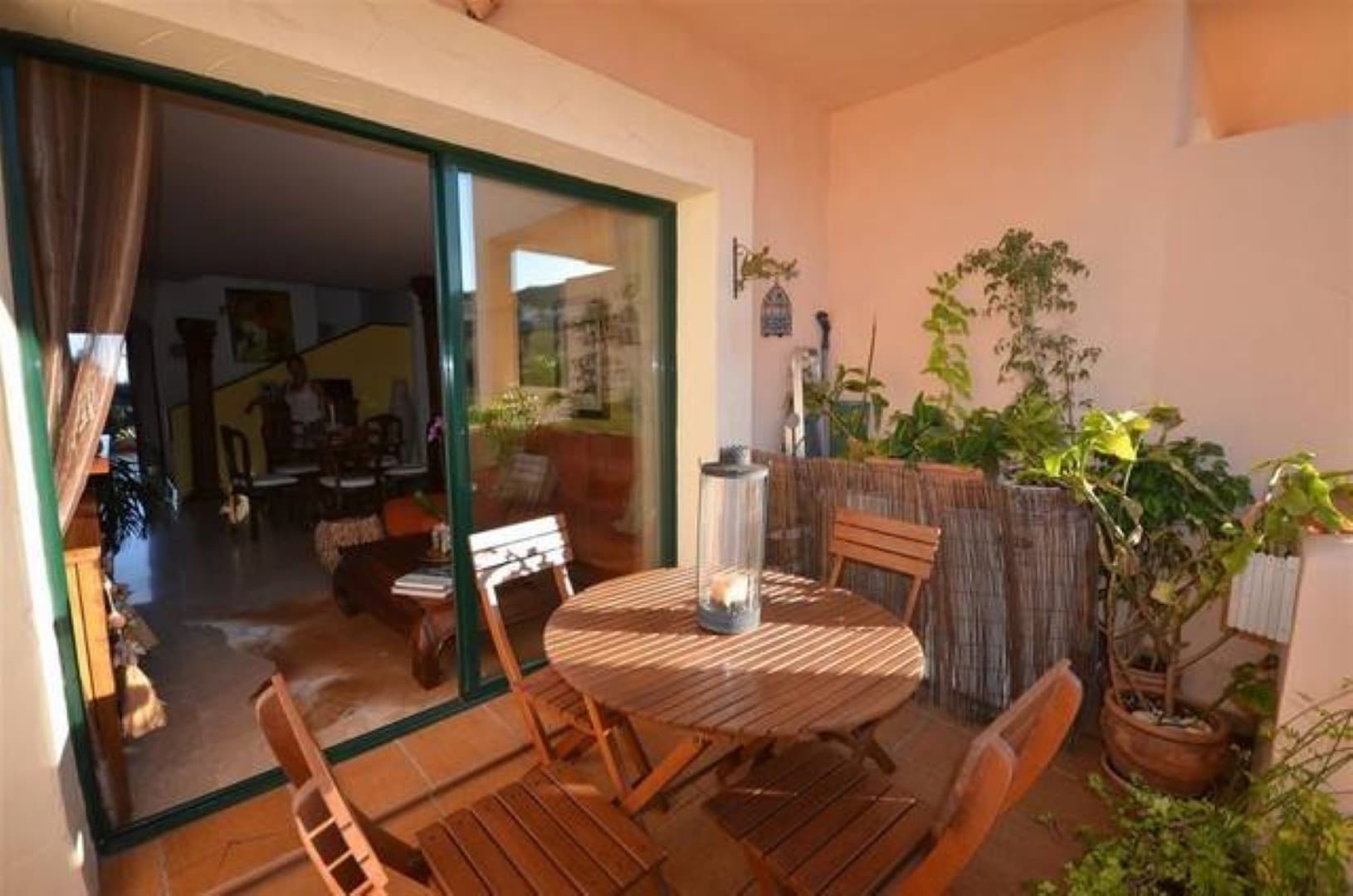Magnificent 3-bedroom duplex apartment near by Duquesa