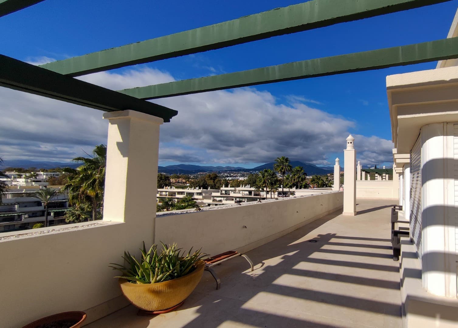 Ático residencial consolidado entre Nueva Andalucía y Puerto Banús