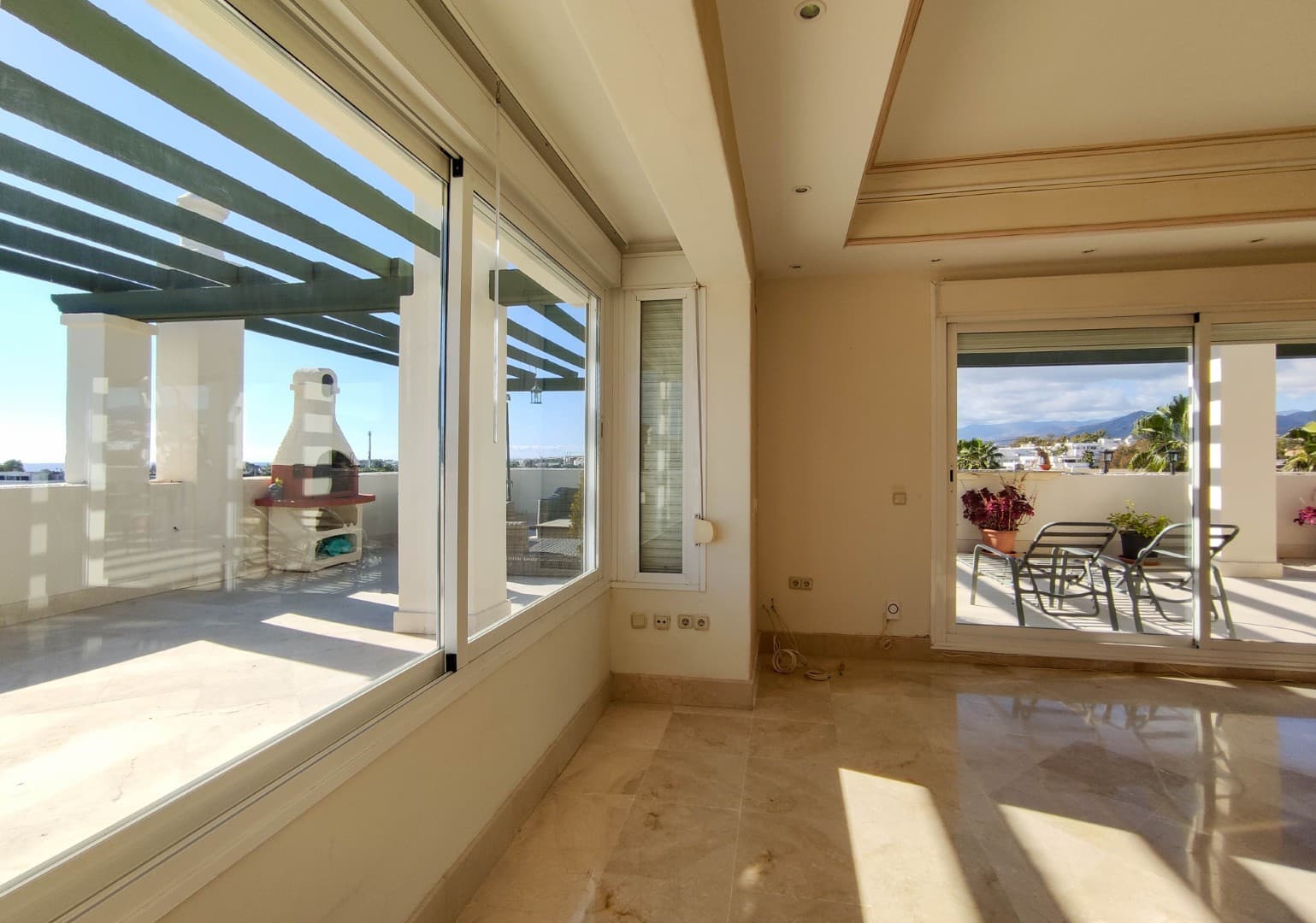 Ático residencial consolidado entre Nueva Andalucía y Puerto Banús