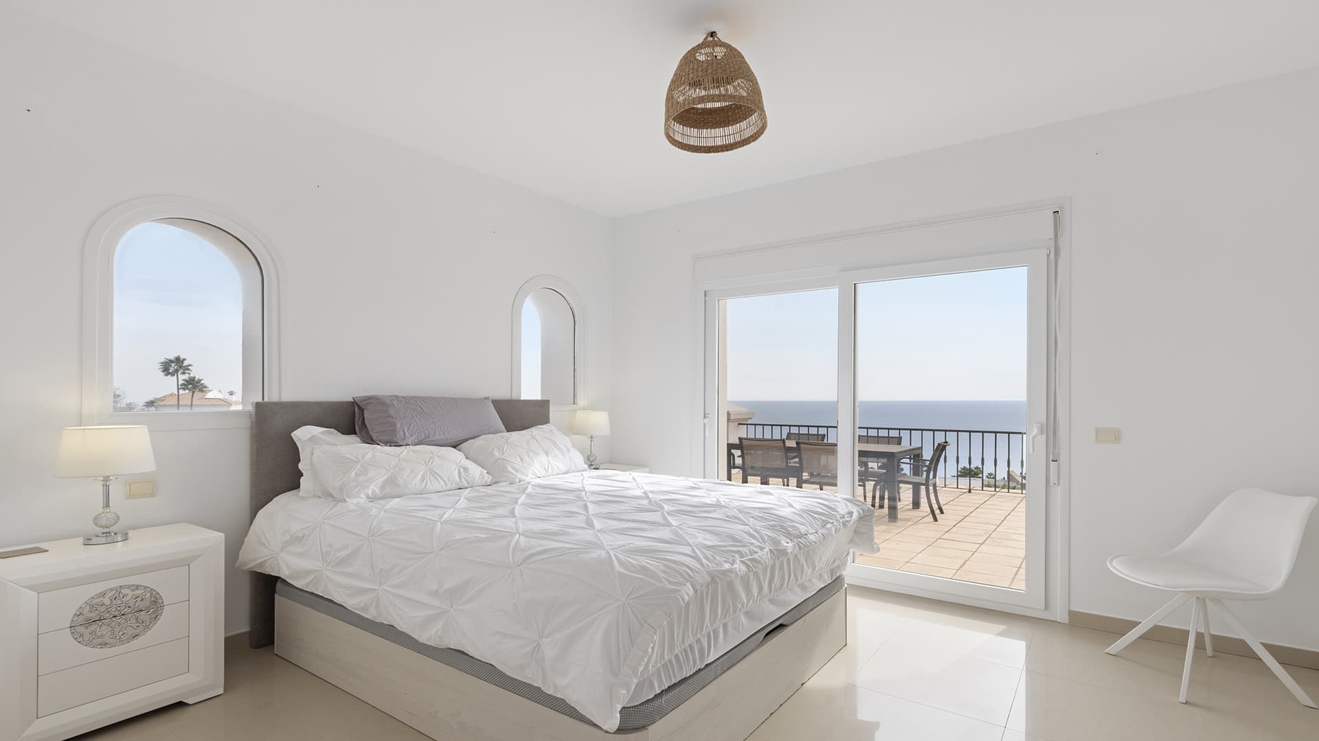 Elegant 4-Bedroom Villa with Panoramic Sea Views in La Paloma, Manilva