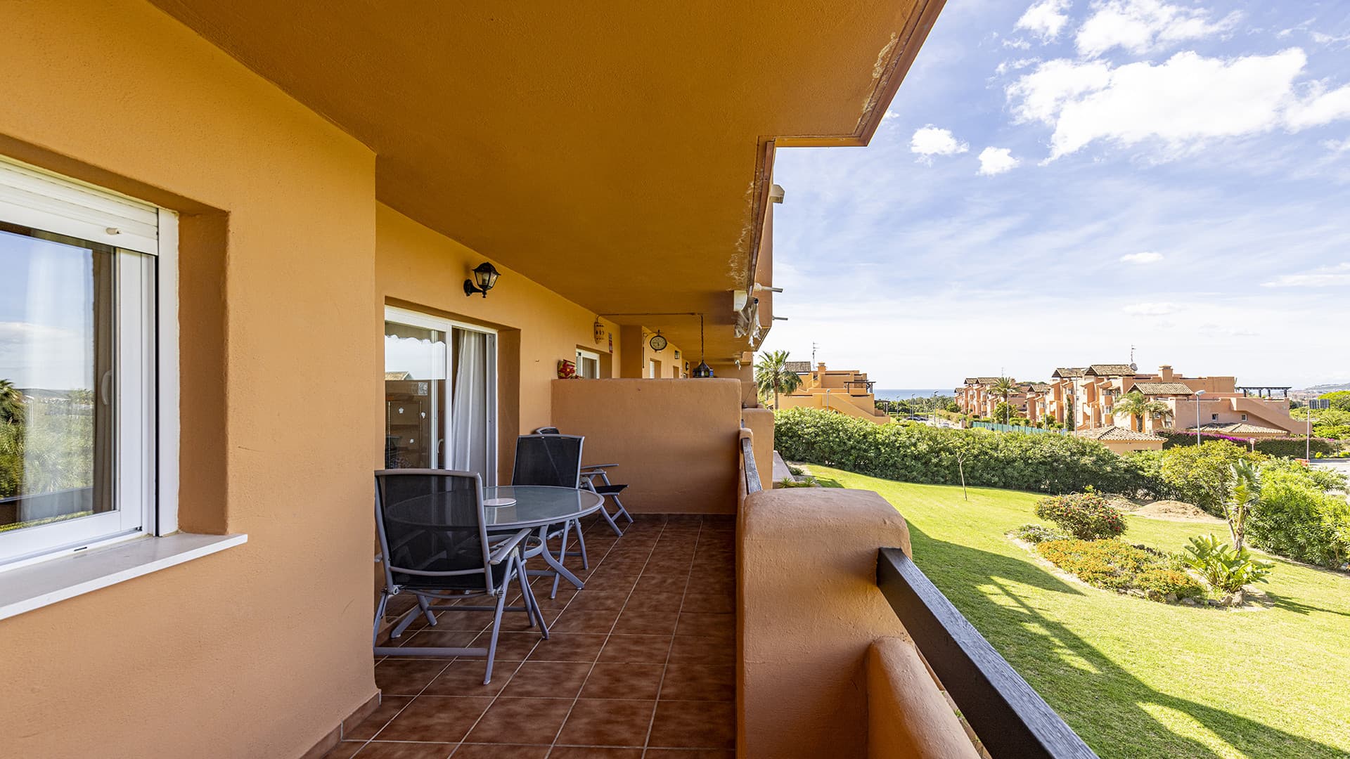 Beautiful Two-Bedroom Apartment in Casares Costa