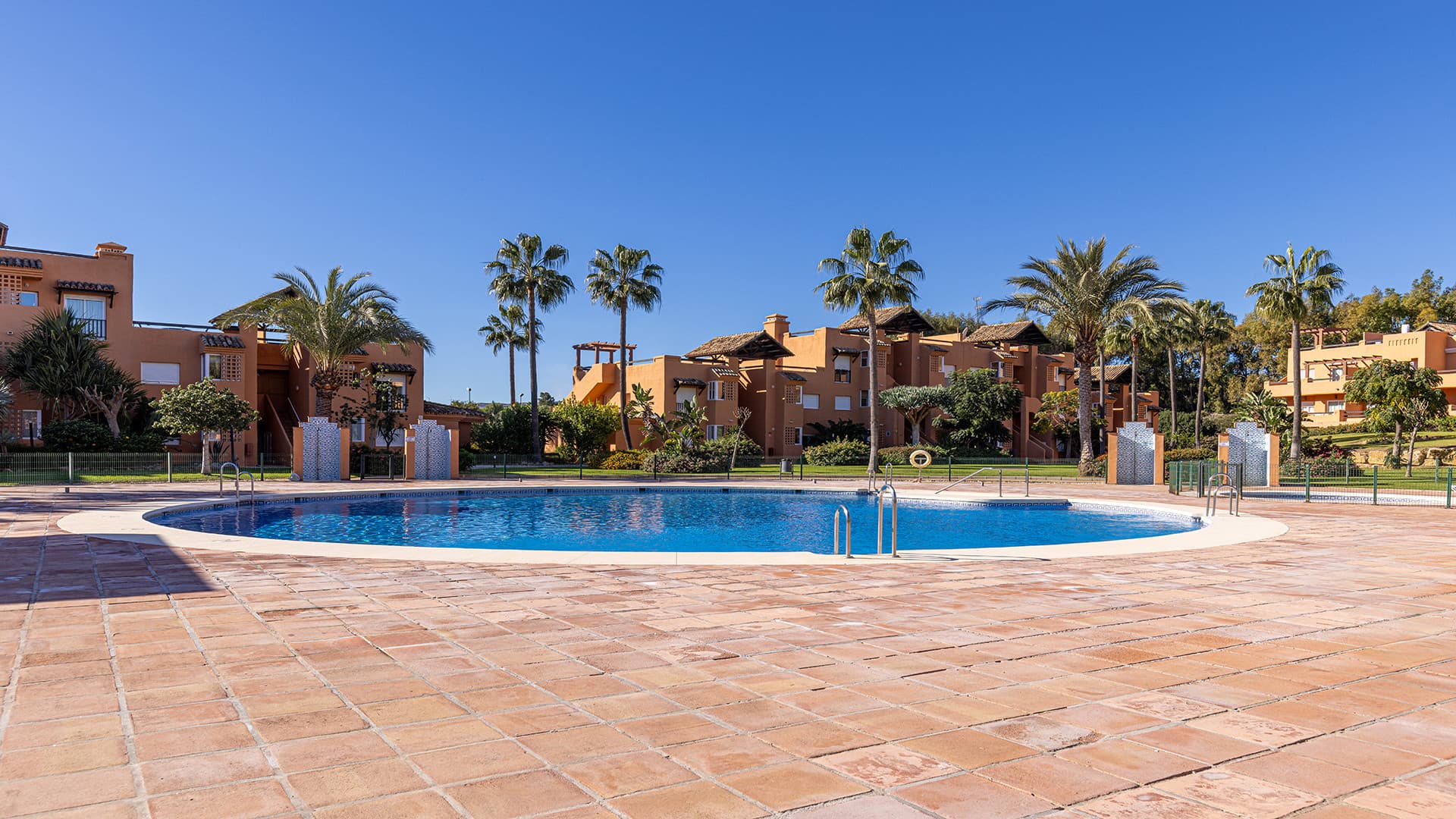 Beautiful Two-Bedroom Apartment in Casares Costa