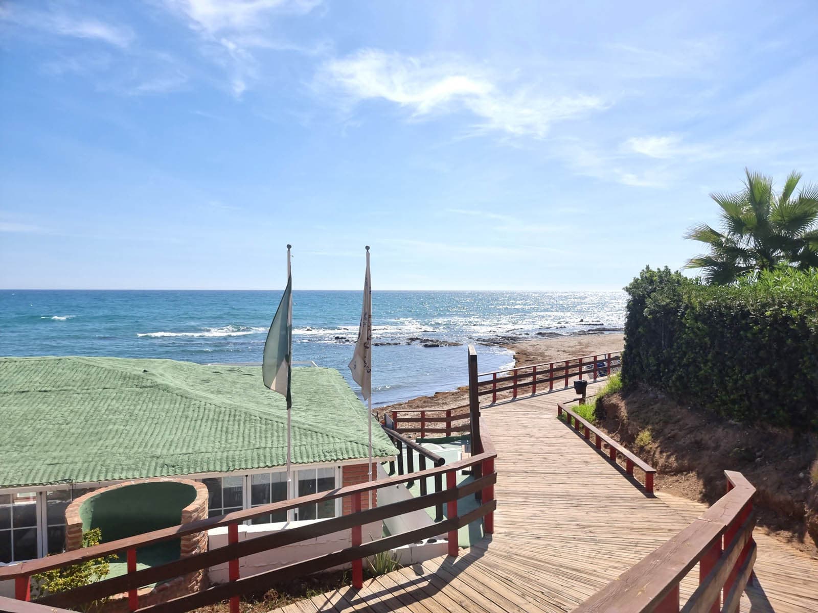 Step into coastal luxury with this exceptional 1-bedroom, 70 m² beachfront apartment, located in the prestigious Miraflores community on the Costa del Sol. Immaculately refurbished to the highest standards, this rare gem offers...