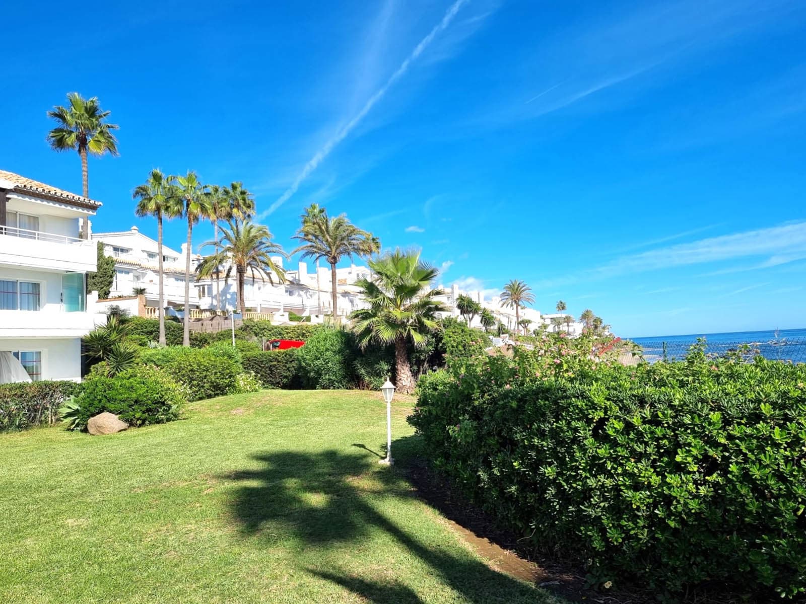 Step into coastal luxury with this exceptional 1-bedroom, 70 m² beachfront apartment, located in the prestigious Miraflores community on the Costa del Sol. Immaculately refurbished to the highest standards, this rare gem offers...