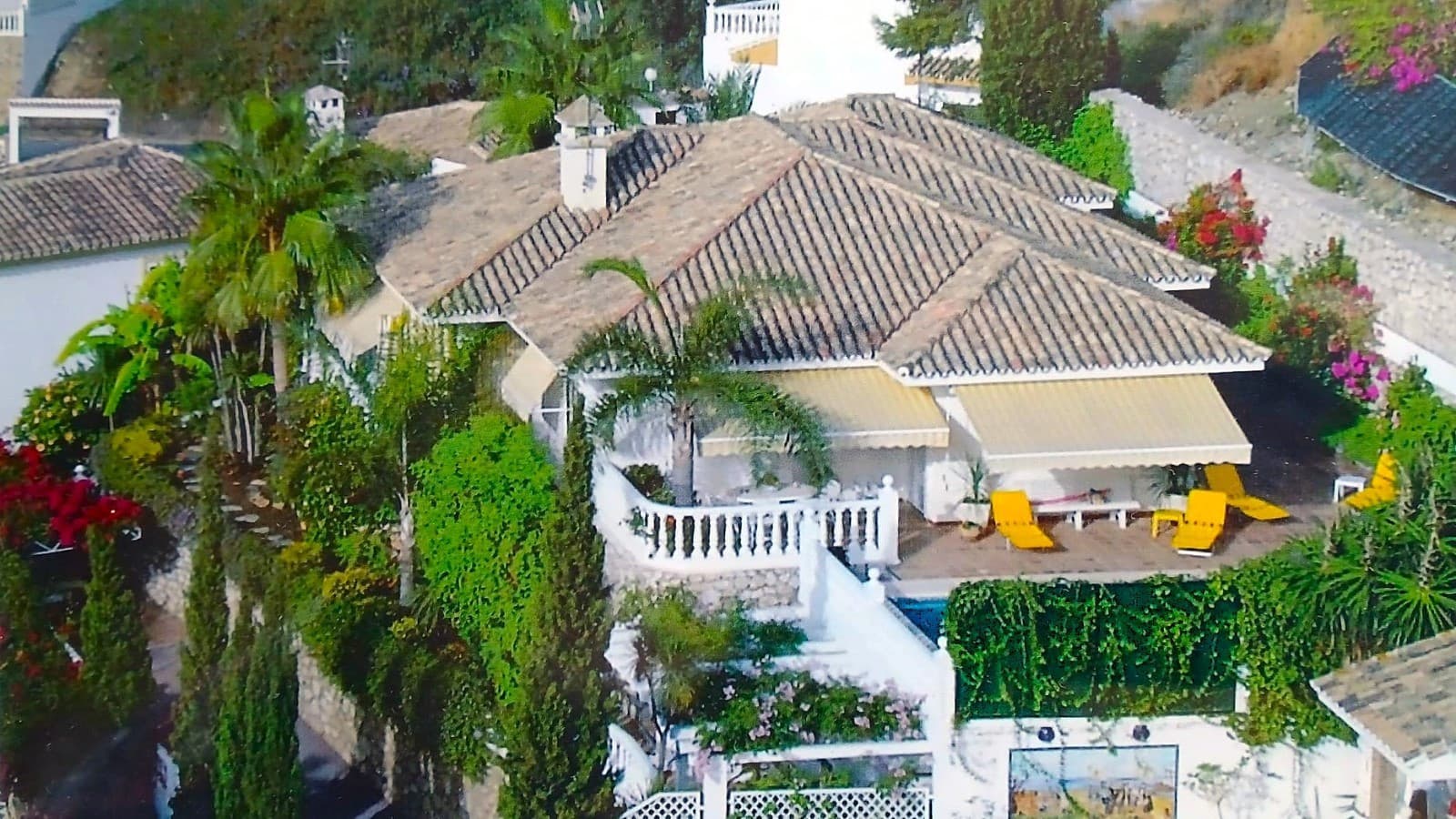 Sea-View Villa | Walking Distance to Beach & Amenities | Riviera del Sol Charming, detached villa with panoramic sea vie