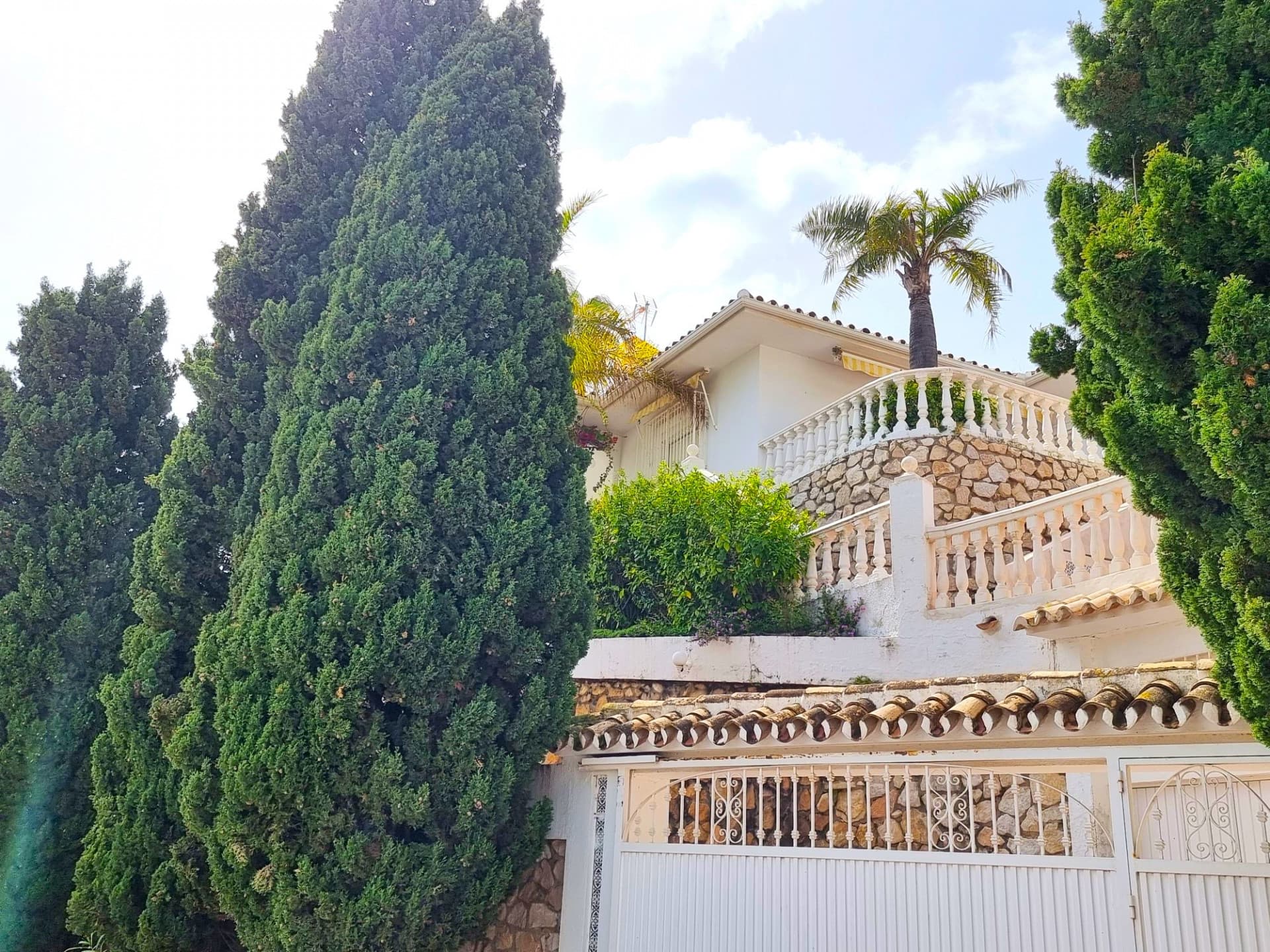 Sea-View Villa | Walking Distance to Beach & Amenities | Riviera del Sol Charming, detached villa with panoramic sea vie