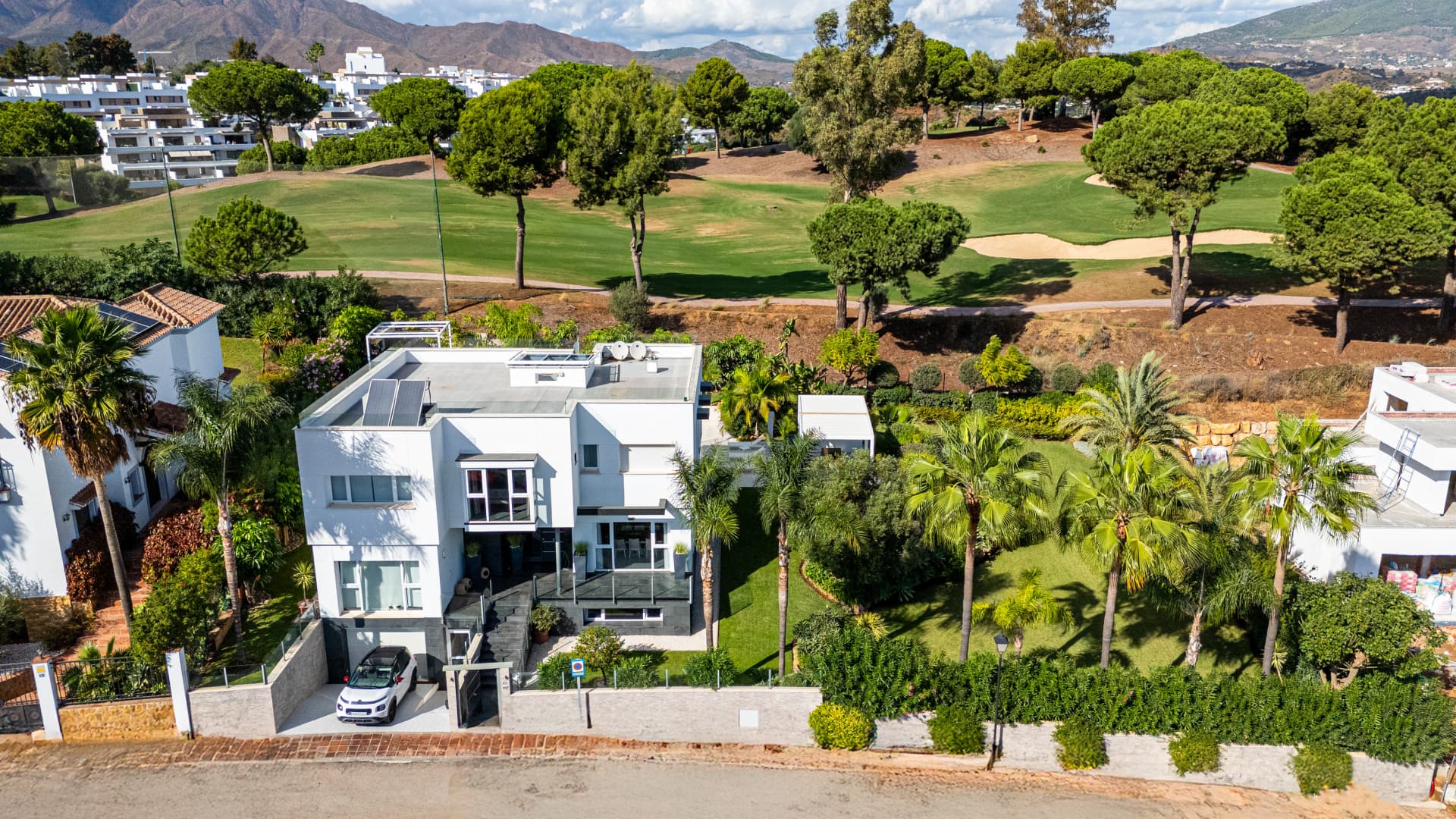Hermosa villa contemporánea en campo de golf - La Cala Golf