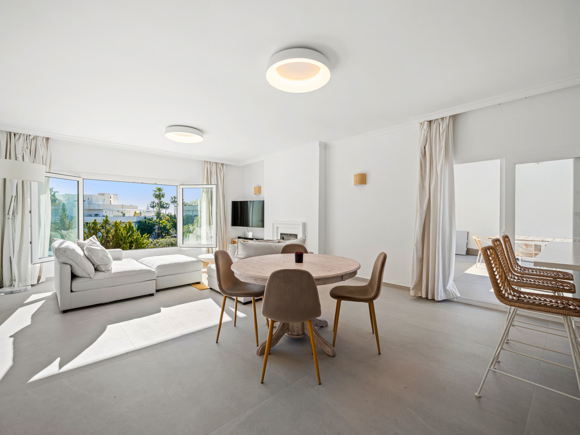 Luxury Penthouse in Nueva Andalucía