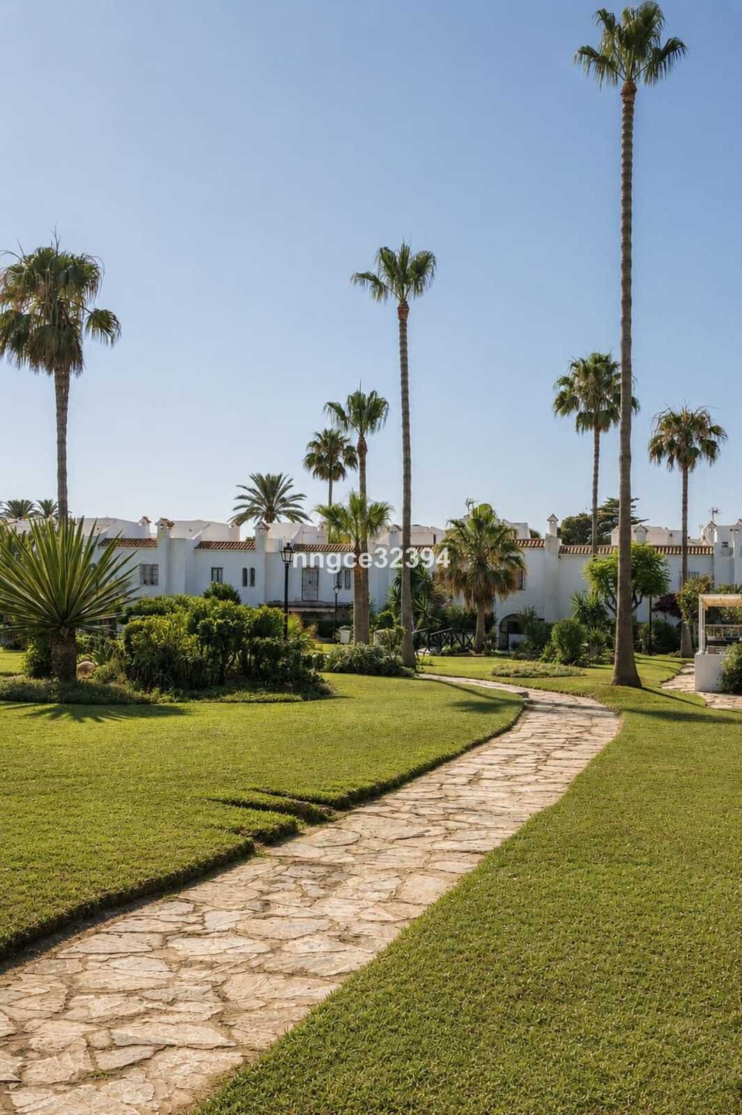 Fully Renovated Beachfront Townhouse | Designer Kitchen | Private Garden | Rooftop Sea Views