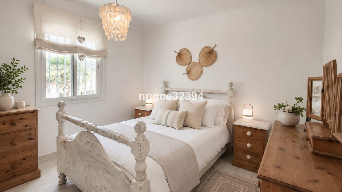 Fully Renovated Beachfront Townhouse | Designer Kitchen | Private Garden | Rooftop Sea Views