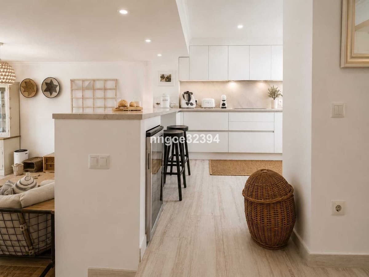 Fully Renovated Beachfront Townhouse | Designer Kitchen | Private Garden | Rooftop Sea Views