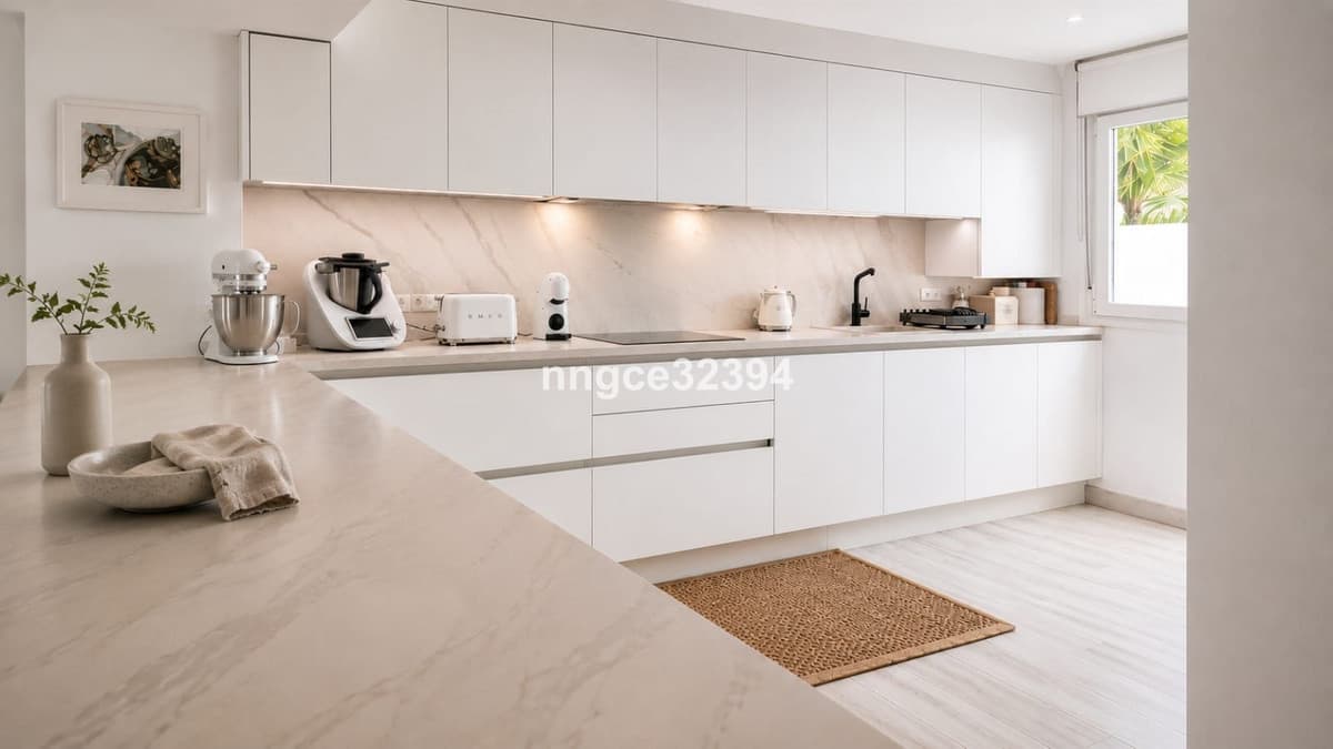 Fully Renovated Beachfront Townhouse | Designer Kitchen | Private Garden | Rooftop Sea Views