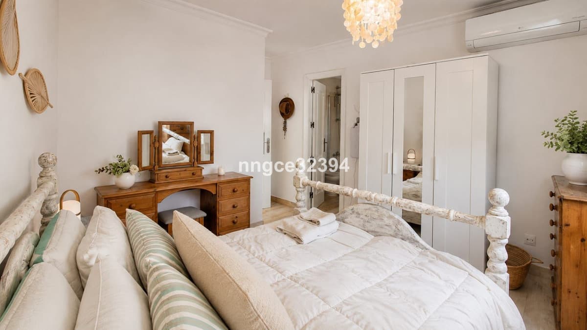 Fully Renovated Beachfront Townhouse | Designer Kitchen | Private Garden | Rooftop Sea Views