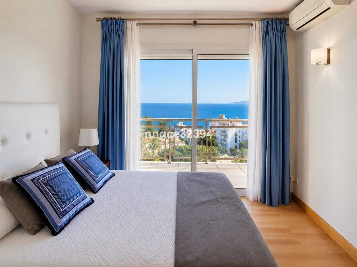 Totally Reformed Top-Floor Apartment with Panoramic Sea Views Over Estepona Marina & Playa del Cristo/Playa Seghers