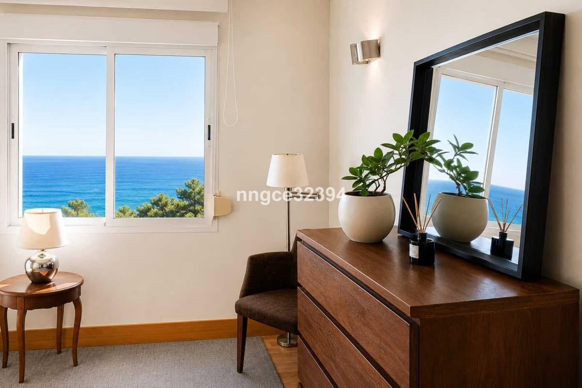 Totally Reformed Top-Floor Apartment with Panoramic Sea Views Over Estepona Marina & Playa del Cristo/Playa Seghers