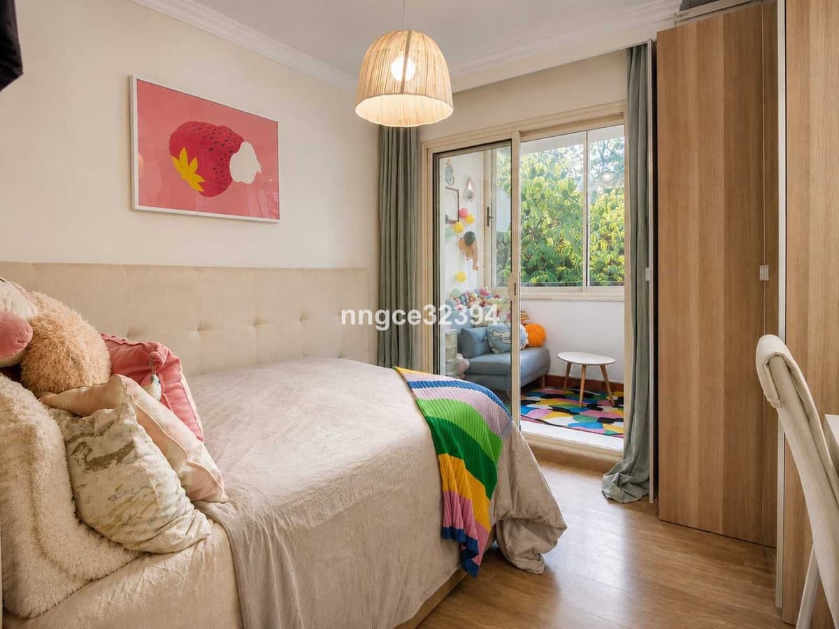 2-Bedroom Sea-View Apartment in Sierra Blanca, 5 Minutes from Marbella's Golden Mile