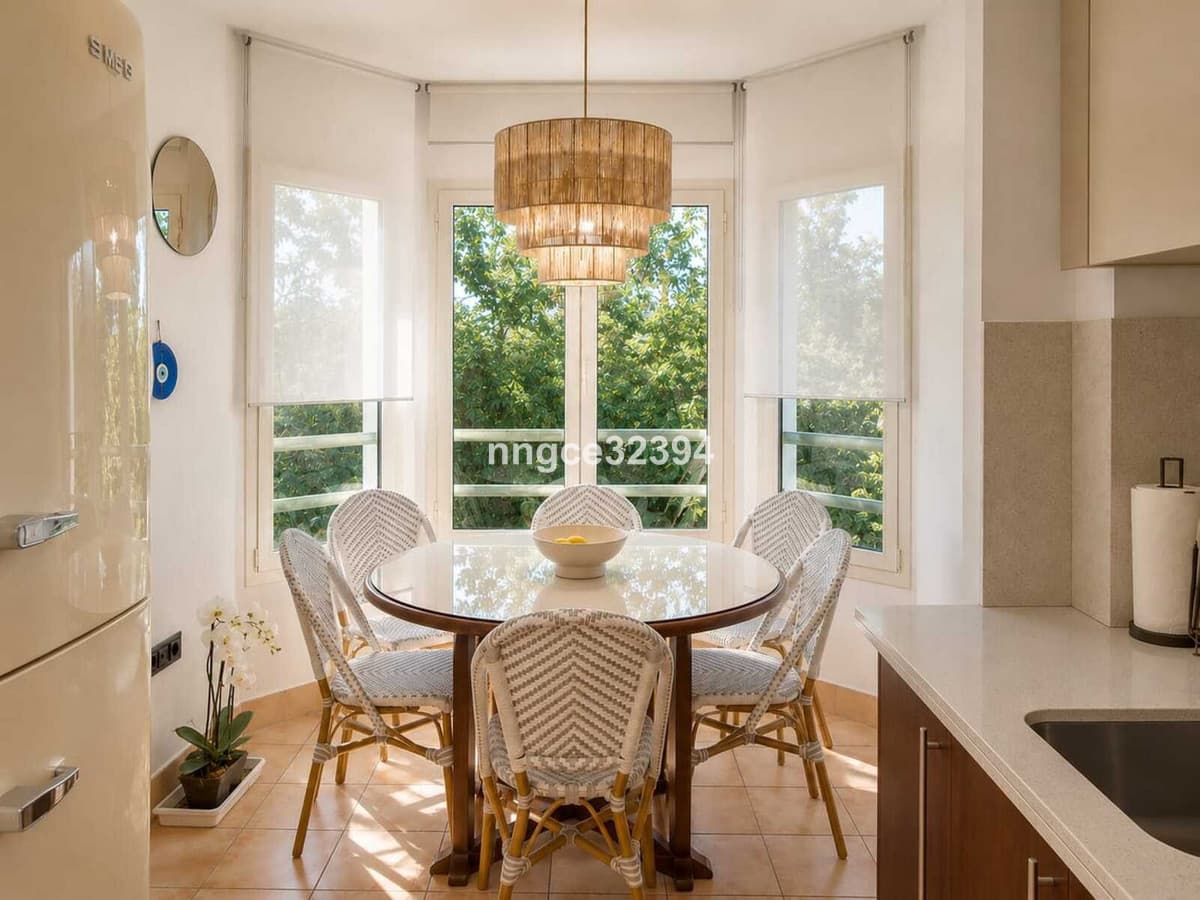 2-Bedroom Sea-View Apartment in Sierra Blanca, 5 Minutes from Marbella's Golden Mile