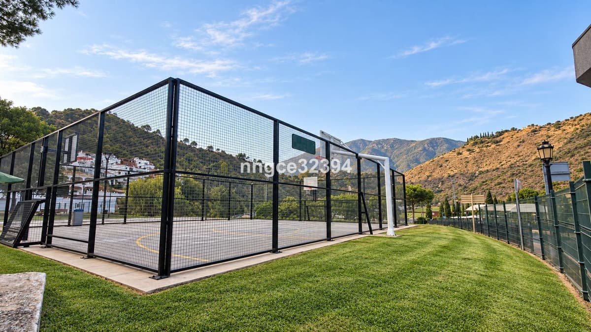 BENAHAVÍS PUEBLO | LARGE COVERED PATIO | FULLY FURNISHED | GARAGE | STORAGE | LIFT | POOL