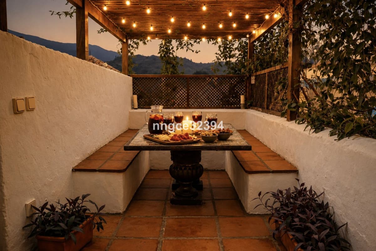 Dream Andalusian Home with Tourist Licence, Community Pool,