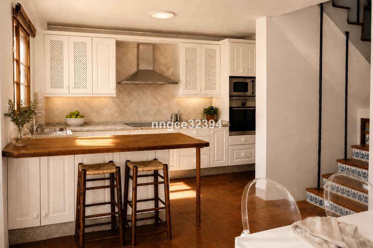 Dream Andalusian Home with Tourist Licence, Community Pool,