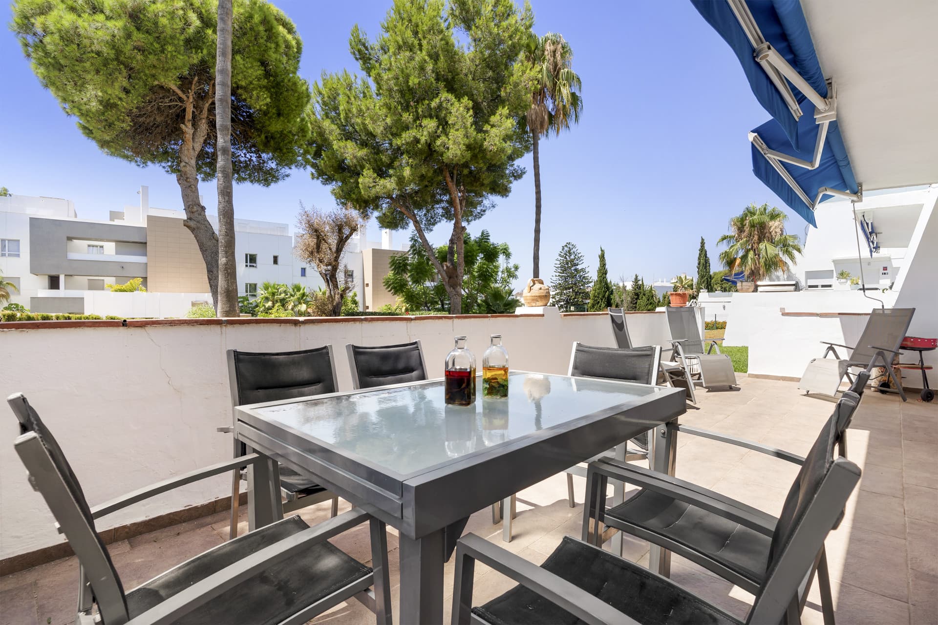 WALKING DISTANCE PUERTO BANUS