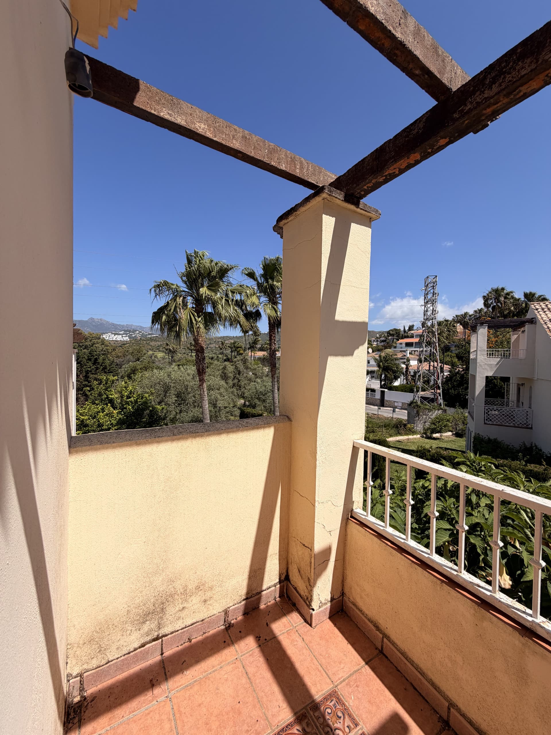 RENOVATION OPPORTUNITY IN MARBELLA