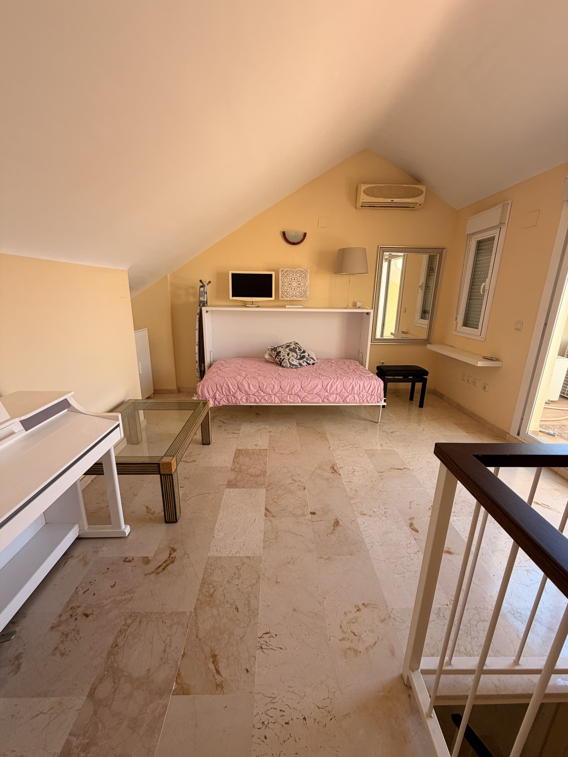 RENOVATION OPPORTUNITY IN MARBELLA
